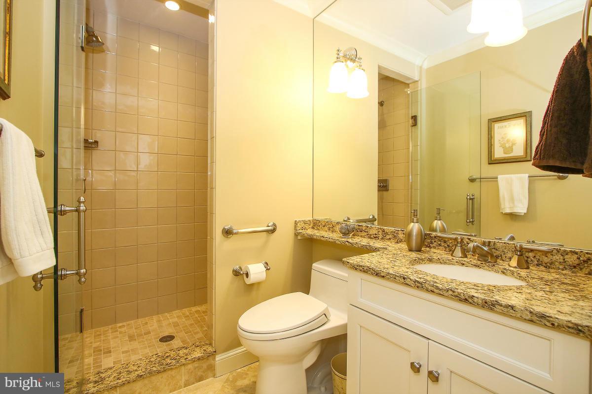 BRADMOOR - Residential