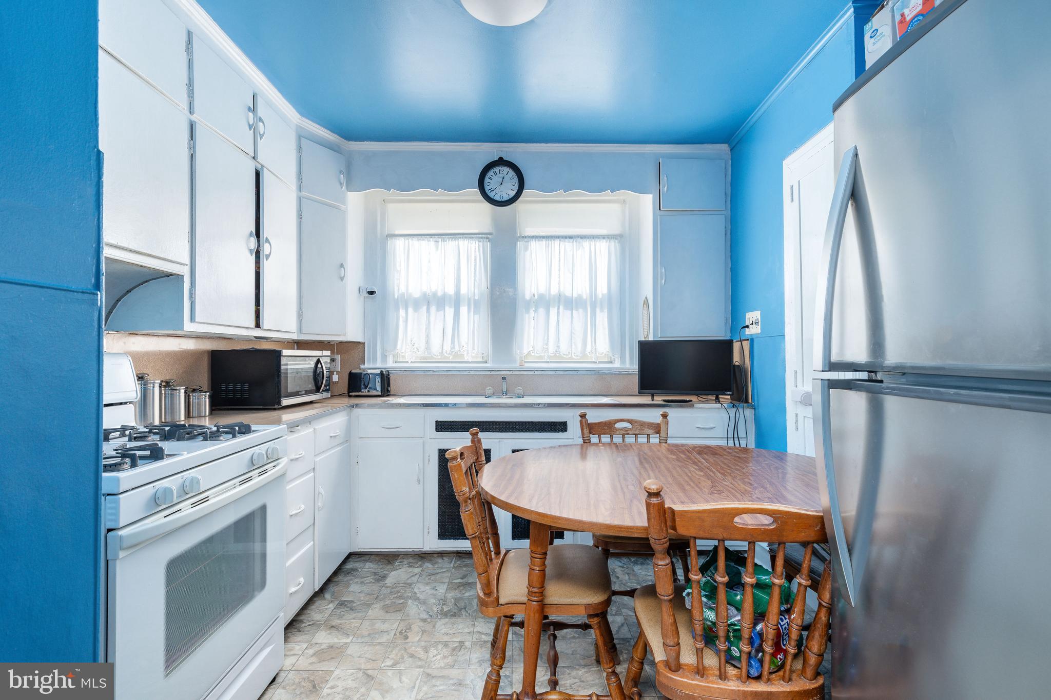 OVERBROOK - Residential