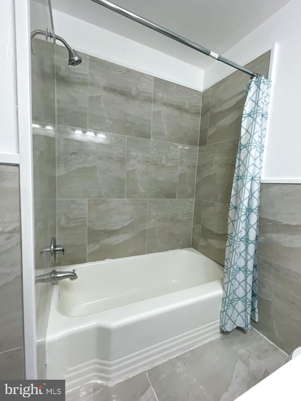 HAMILTON HEIGHTS - Residential