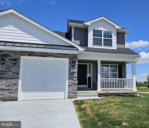 Townhouse For Sale - 240 Doylestown Road<br/> SMYRNA, DE 19977