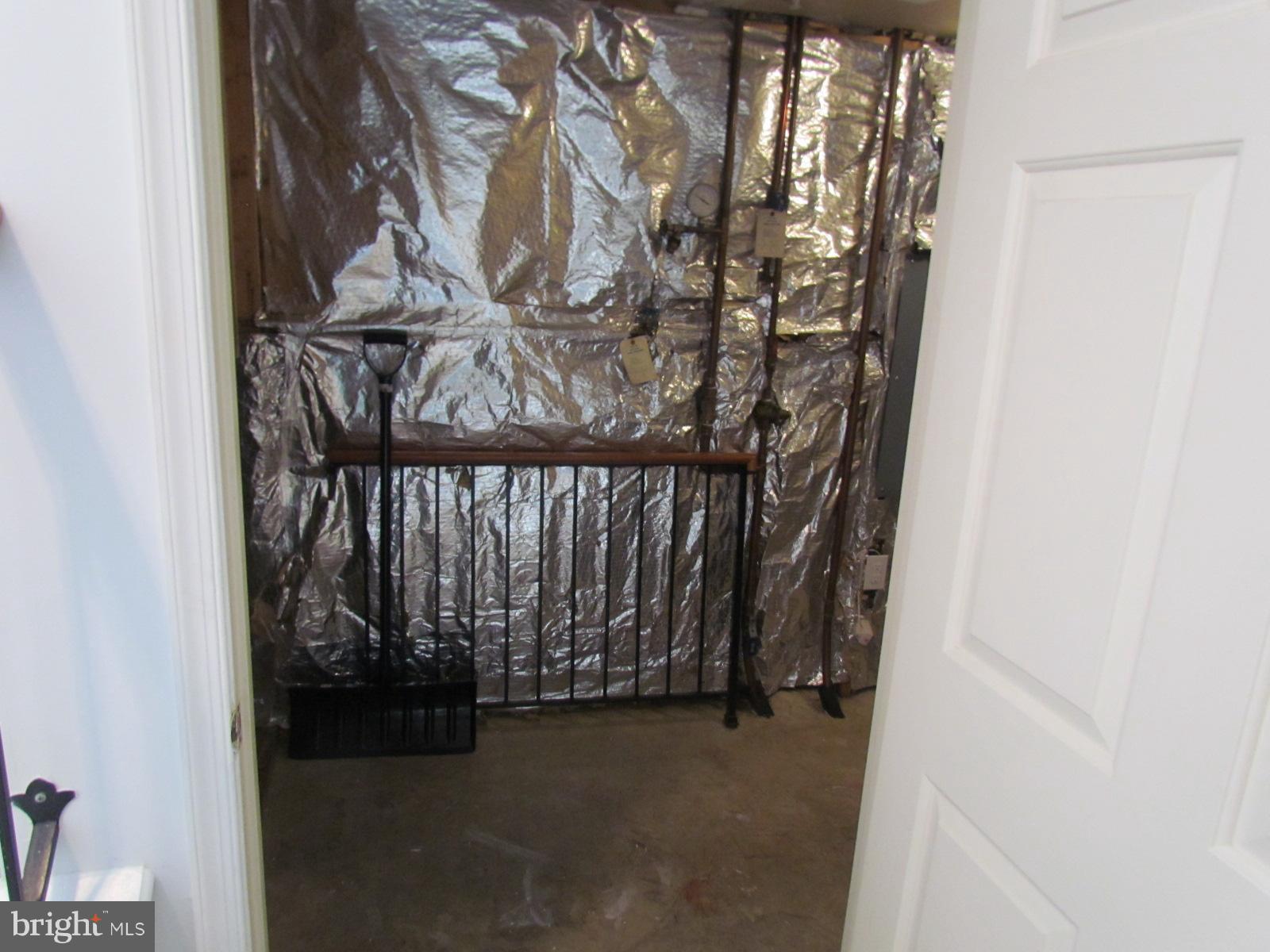 CEDAR GROVE AT CROFTON - Residential