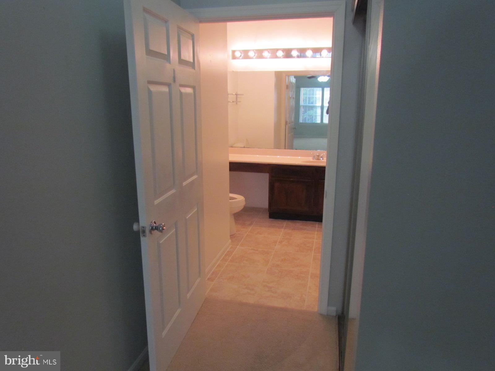 CEDAR GROVE AT CROFTON - Residential