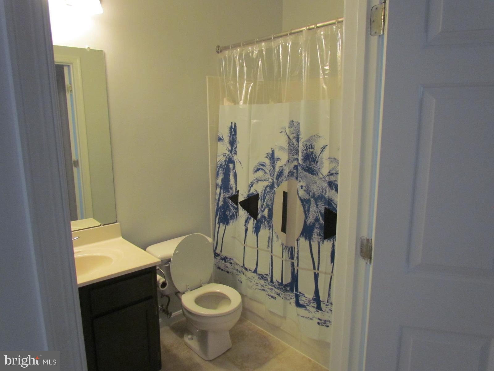 CEDAR GROVE AT CROFTON - Residential