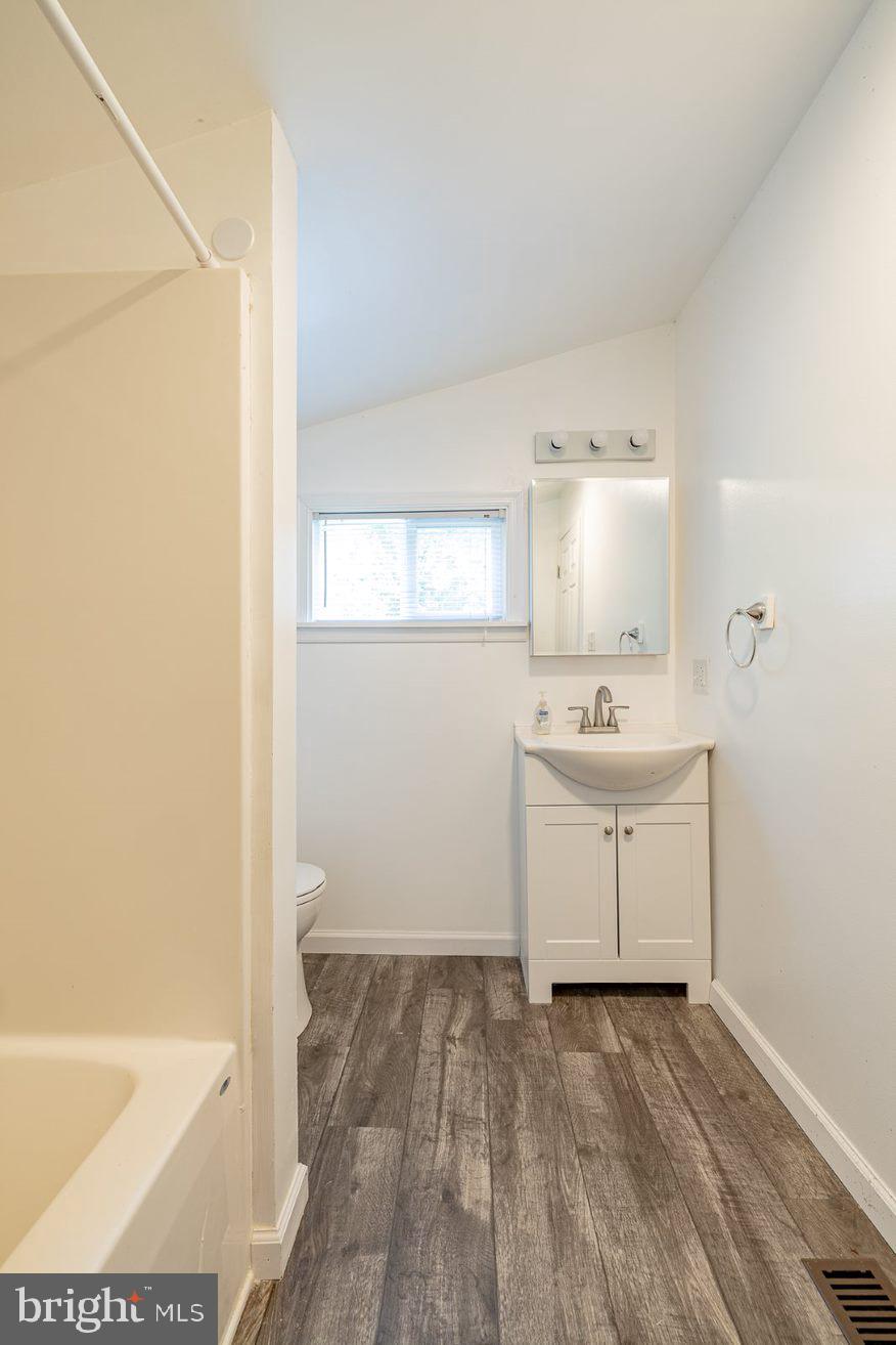 LONGVIEW - Residential