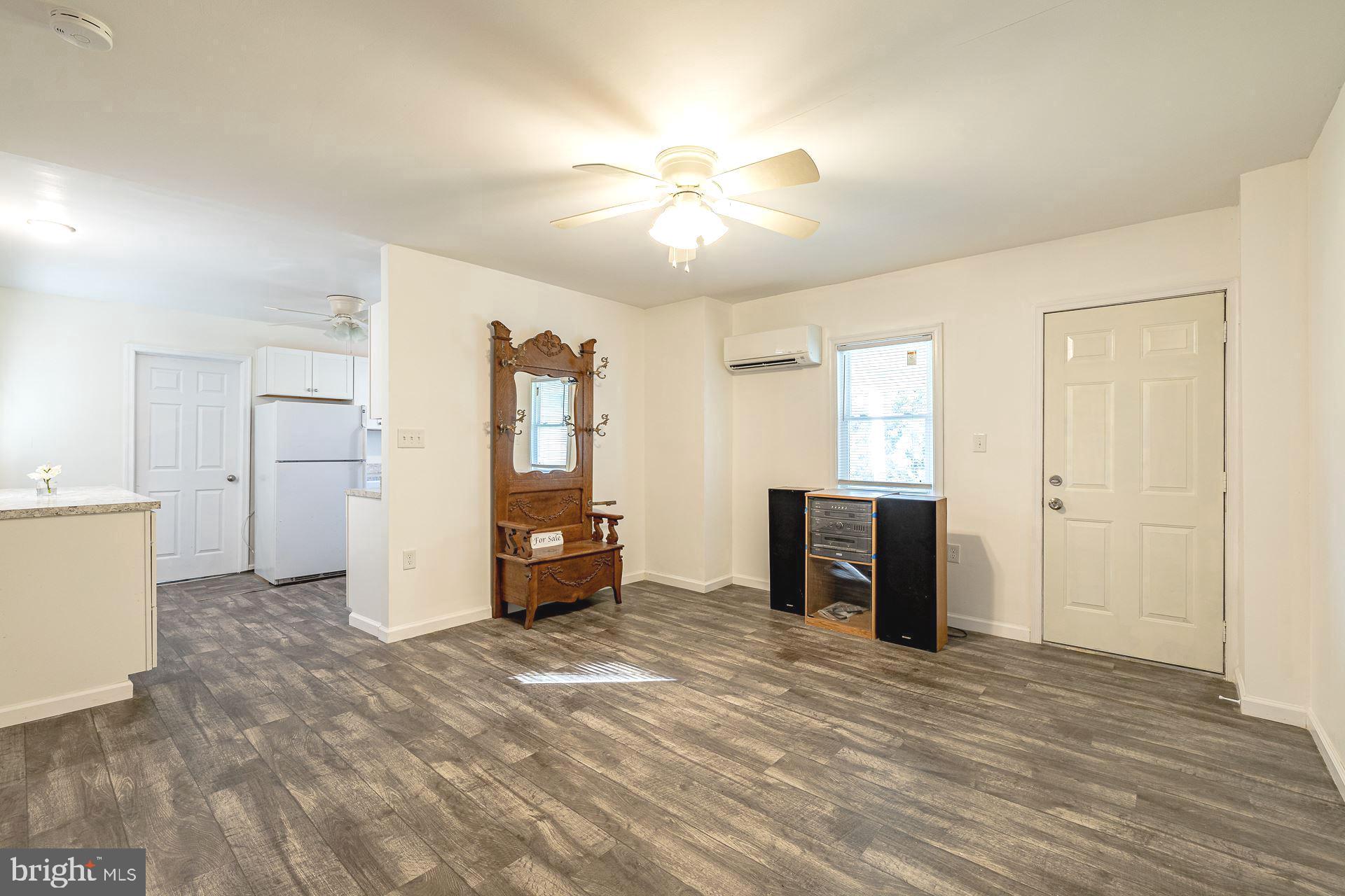 LONGVIEW - Residential