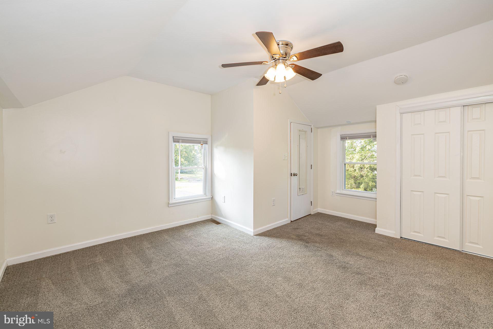 LONGVIEW - Residential