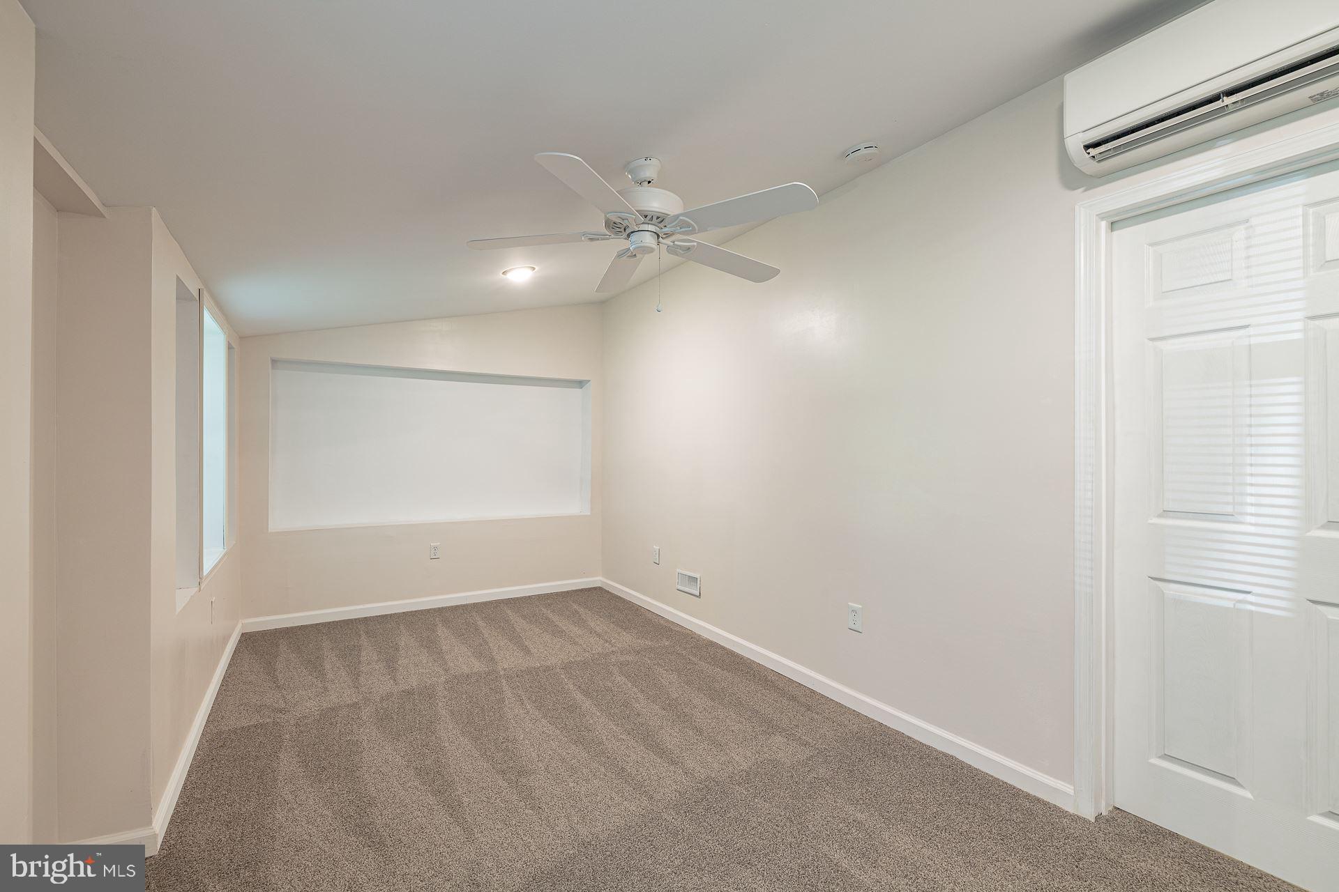 LONGVIEW - Residential