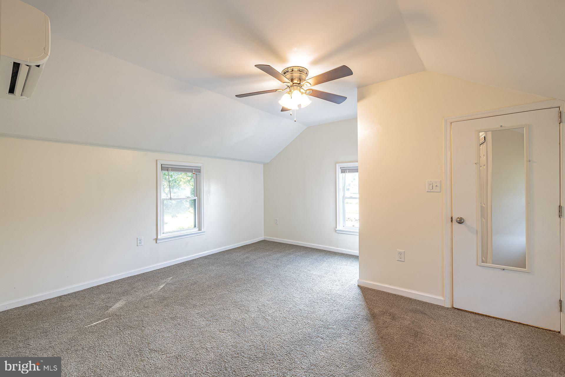 LONGVIEW - Residential