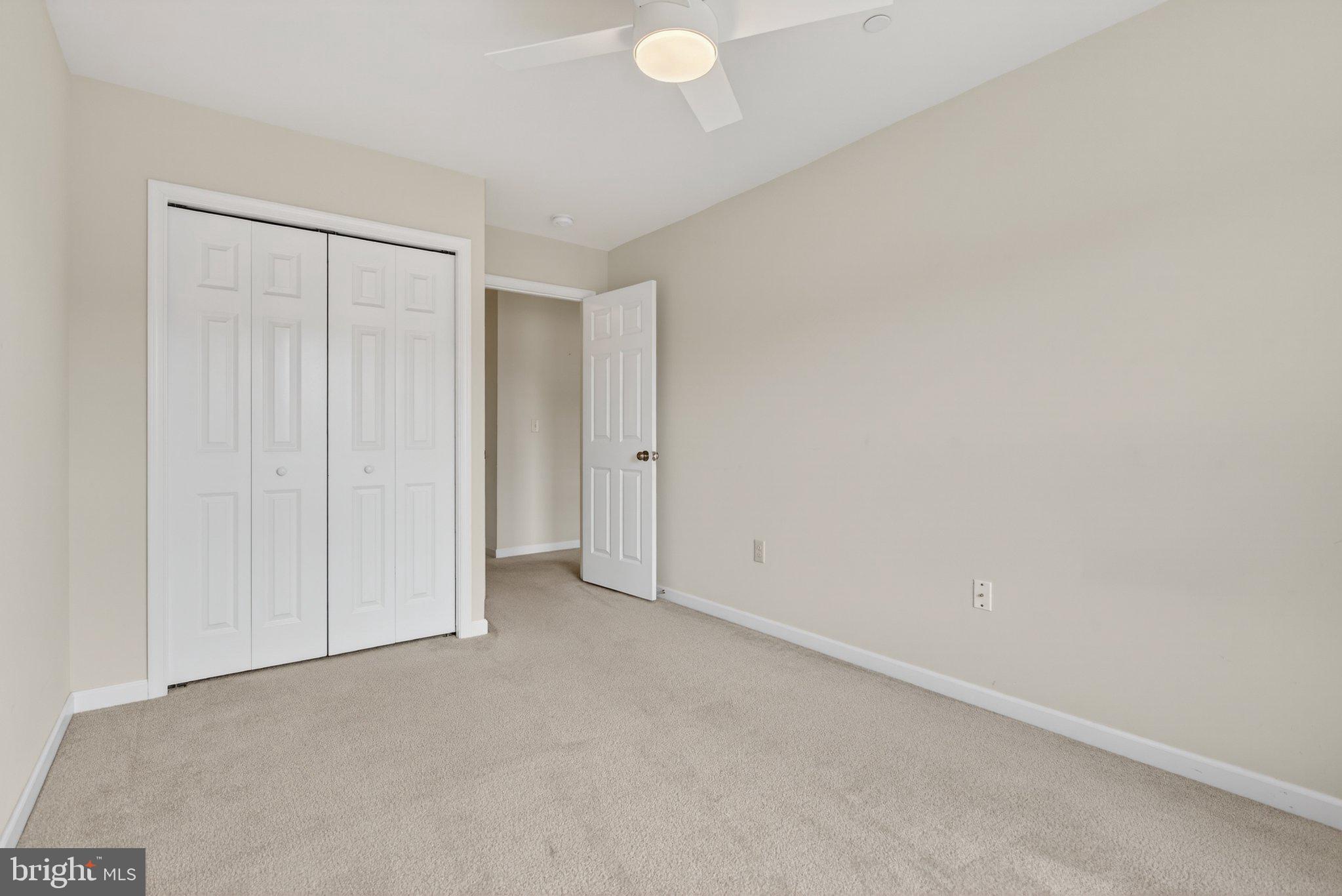 HANBURY COURT AT WINDING HILLS - Residential