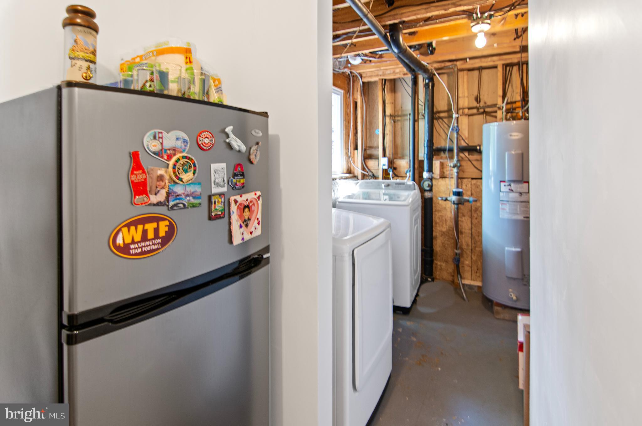 QUINCE ORCHARD MANOR - Residential