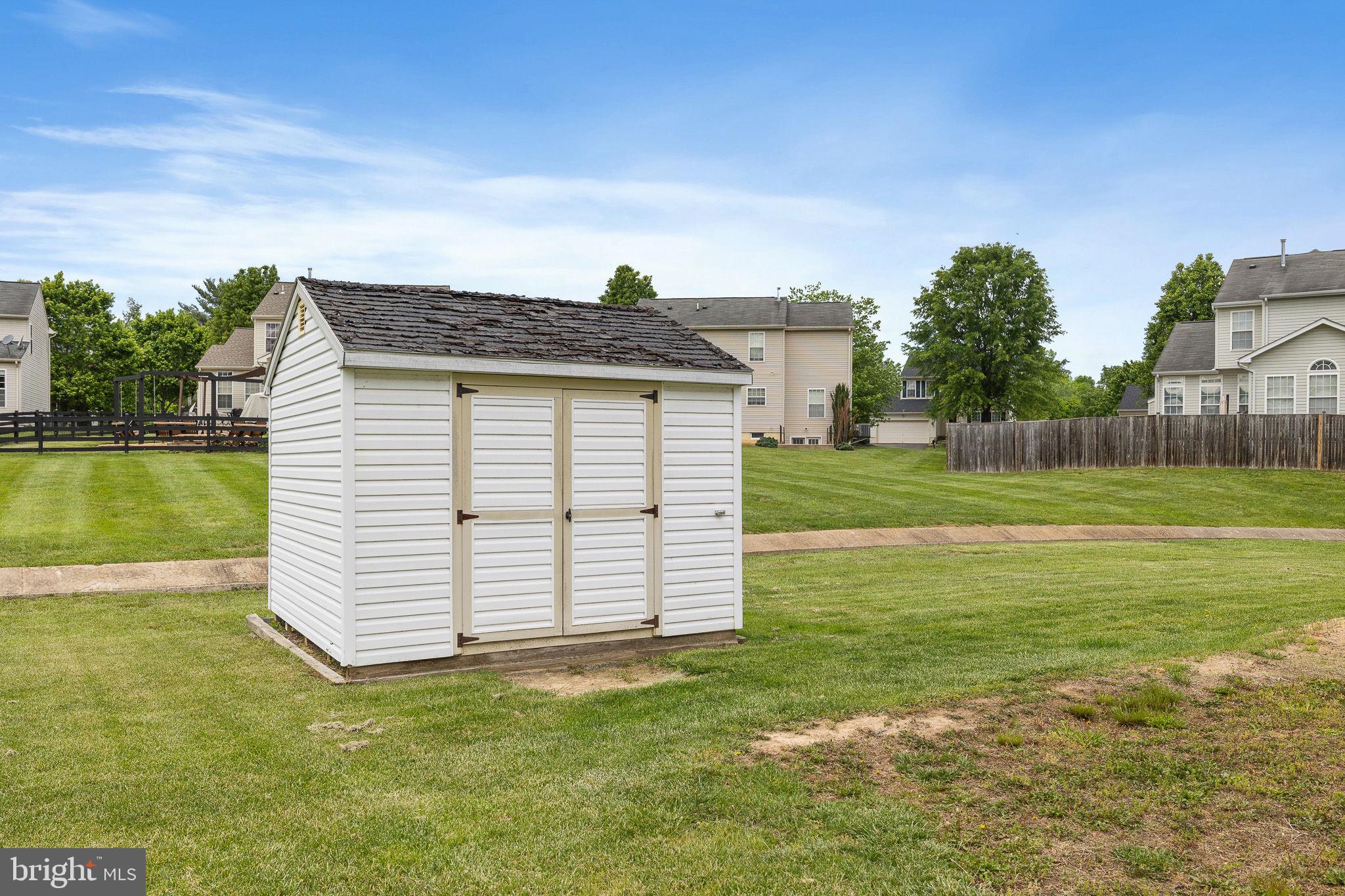 GREEN MEADOWS PHASE 1 - Residential