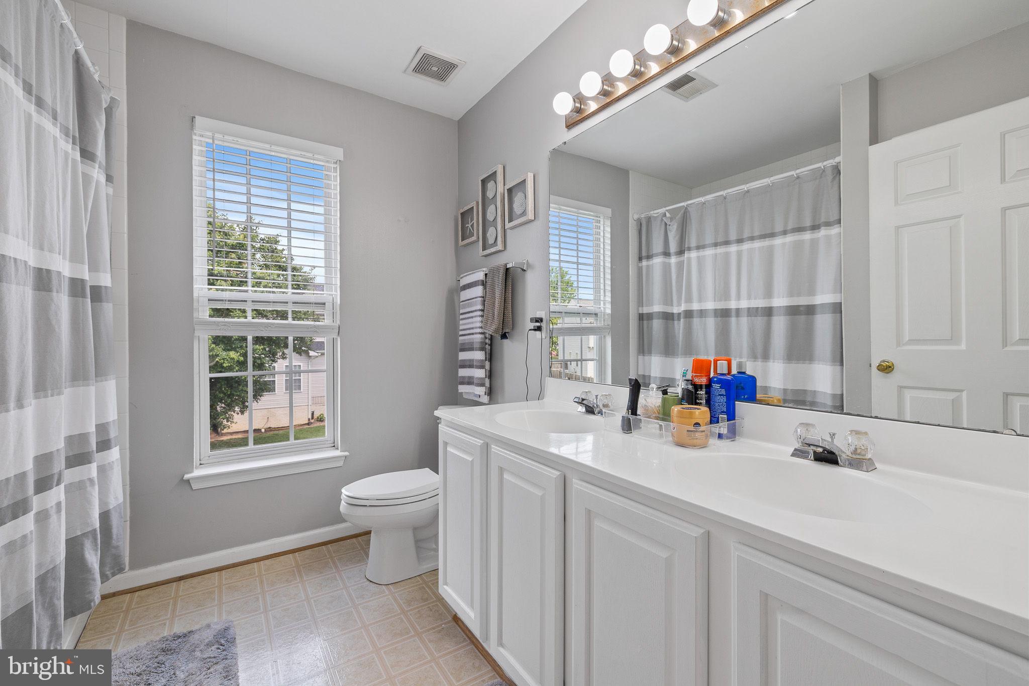 GREEN MEADOWS PHASE 1 - Residential