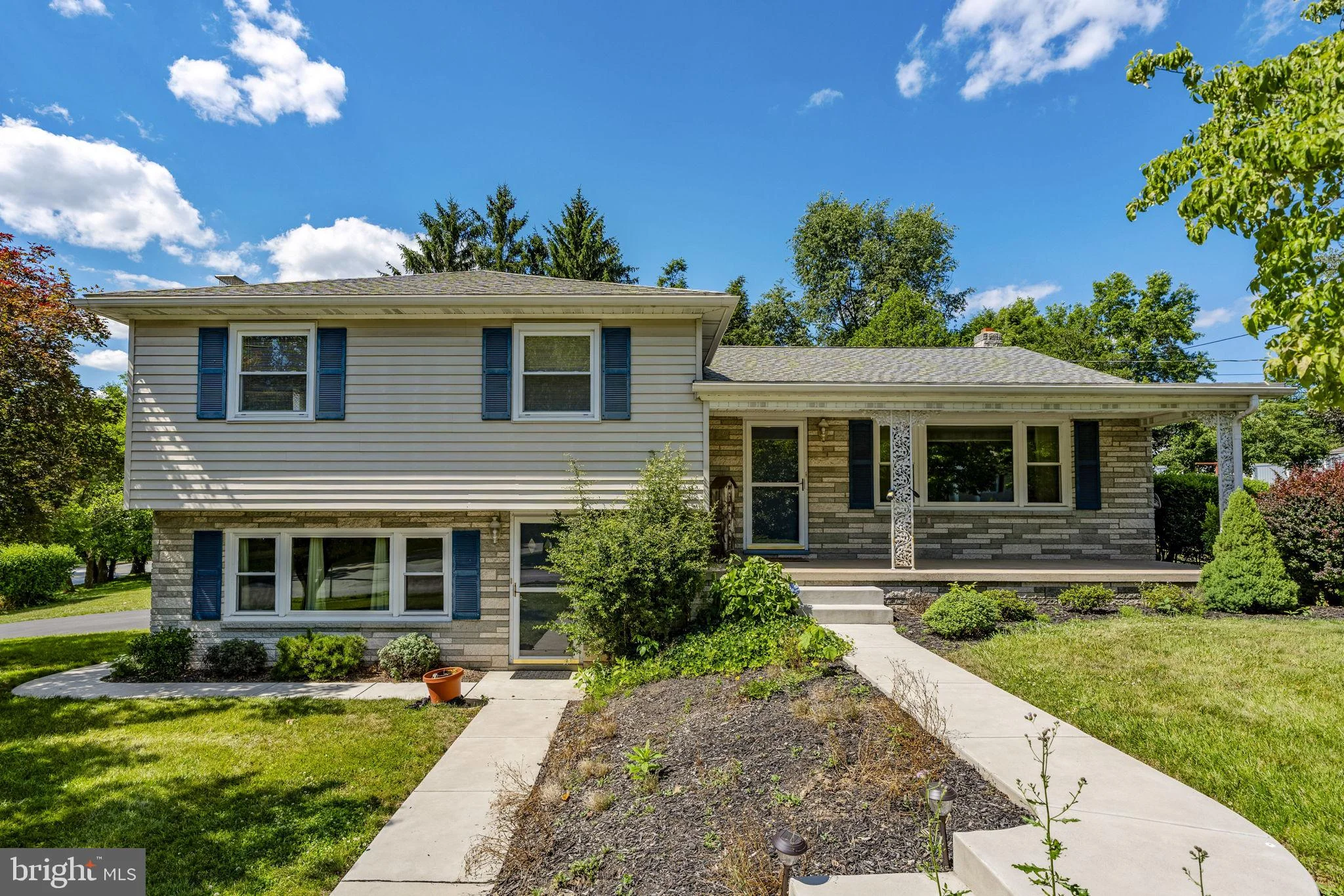 4107 Trowbridge Road