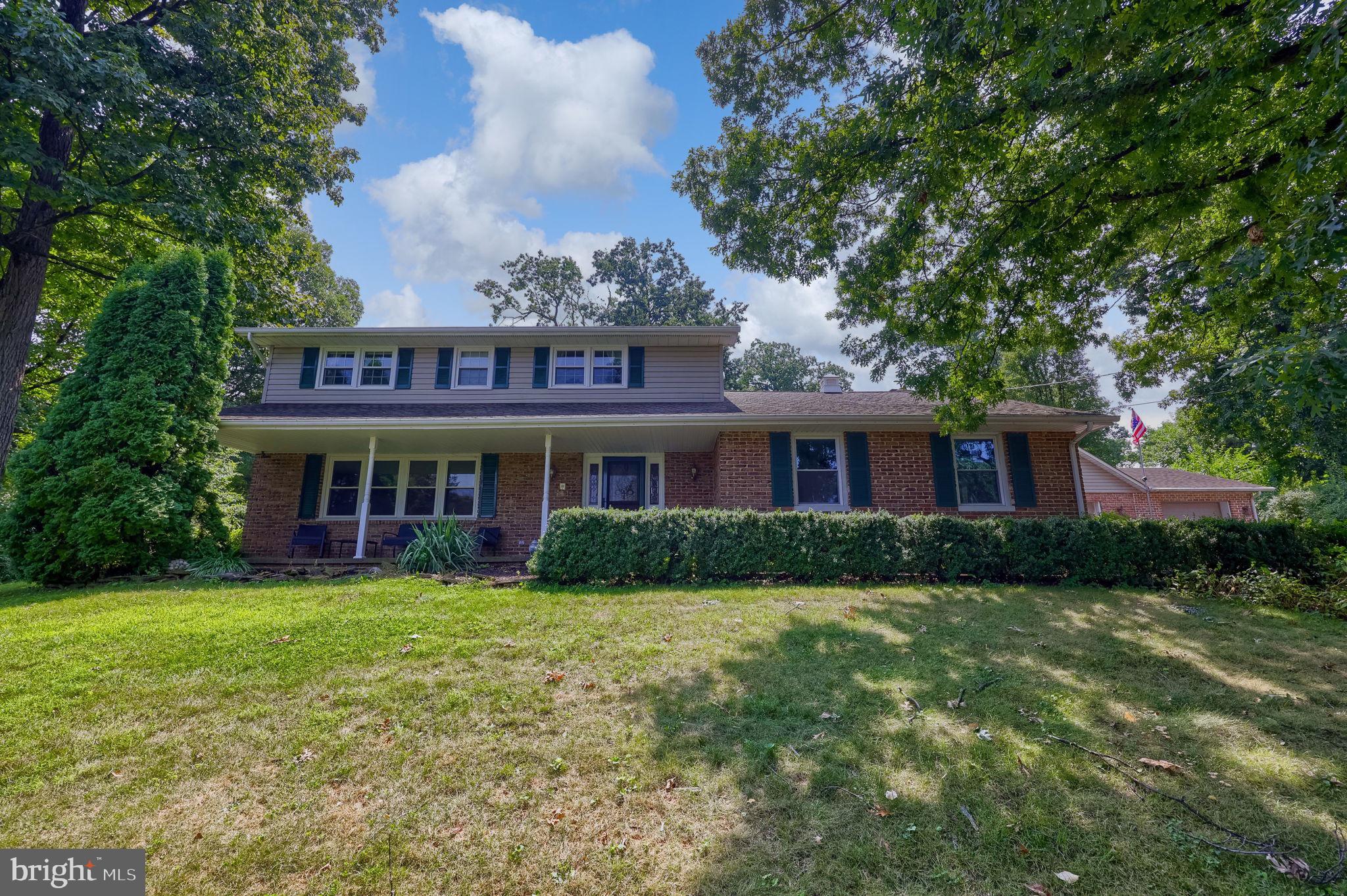 408 MARLOWE GARTH