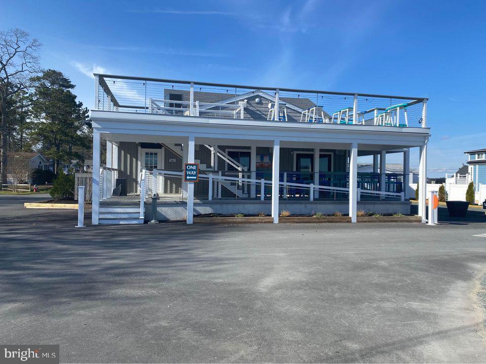 WEST BAY PARK - Residential