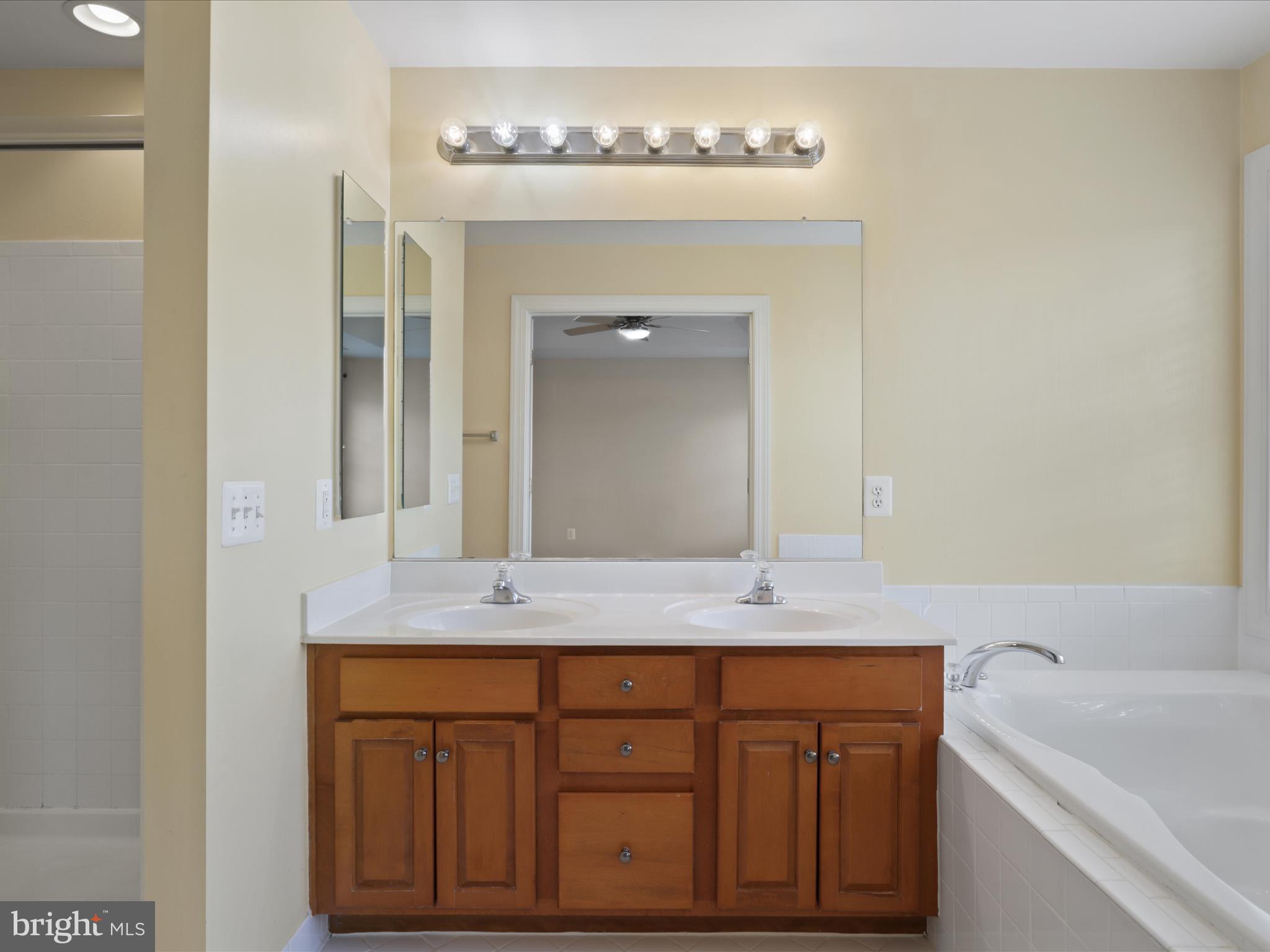 FAIRCREST - Residential Lease