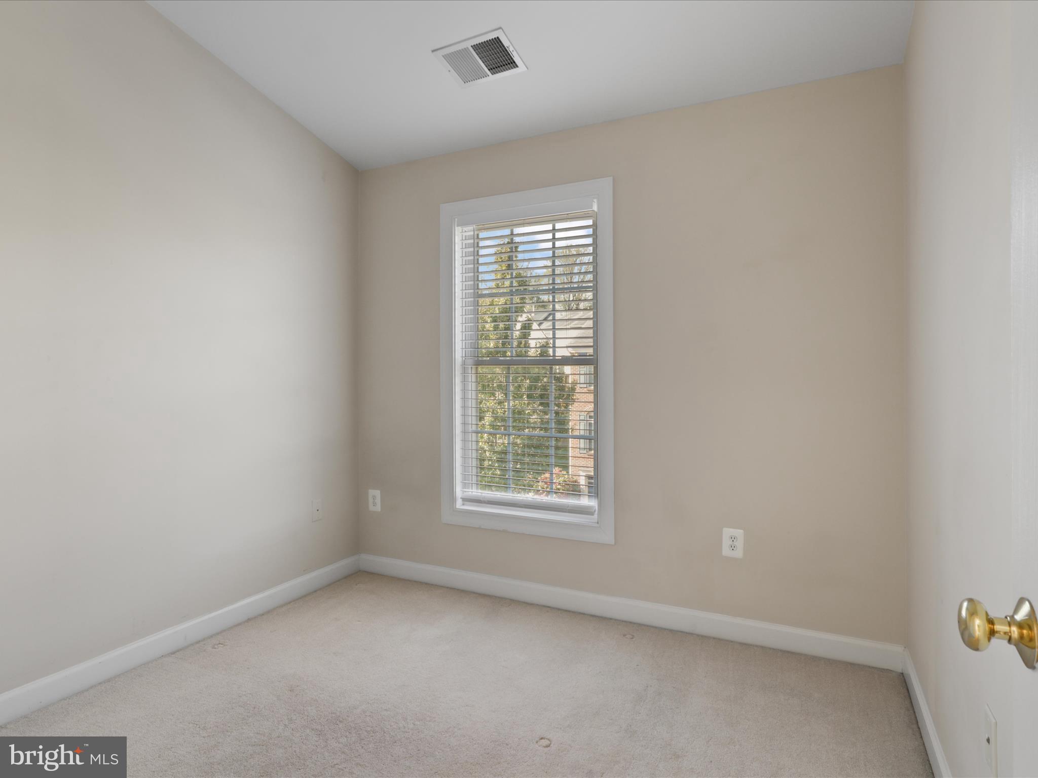 FAIRCREST - Residential Lease