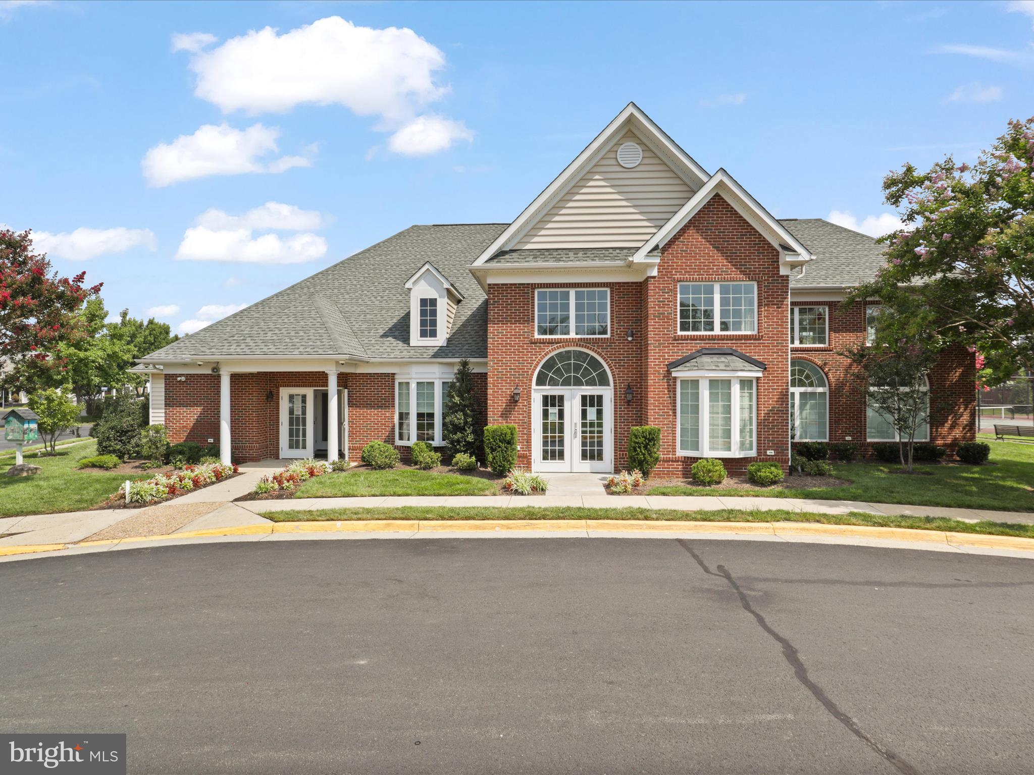 FAIRCREST - Residential Lease