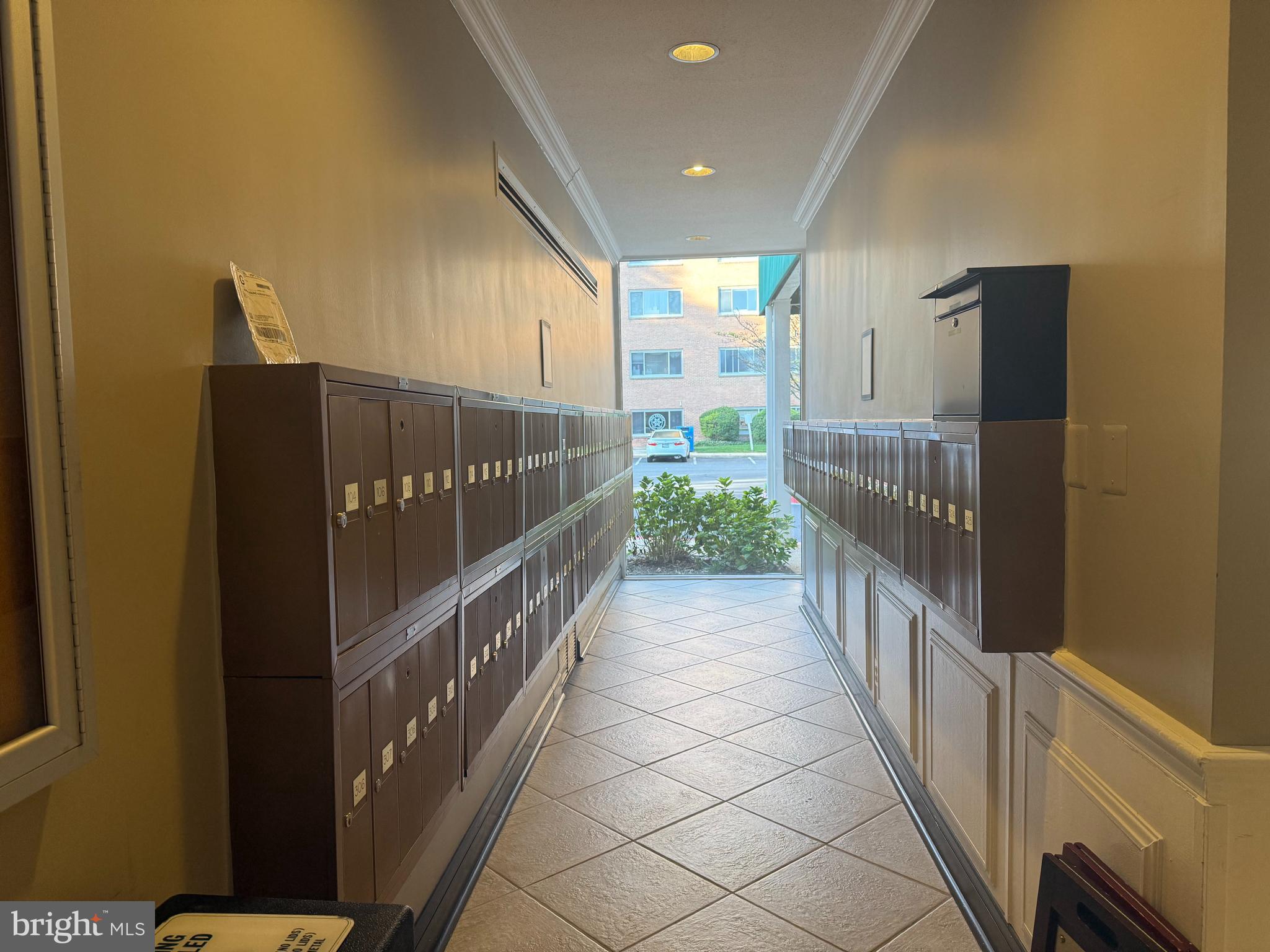 MAIN STREET GREEN - Residential Lease