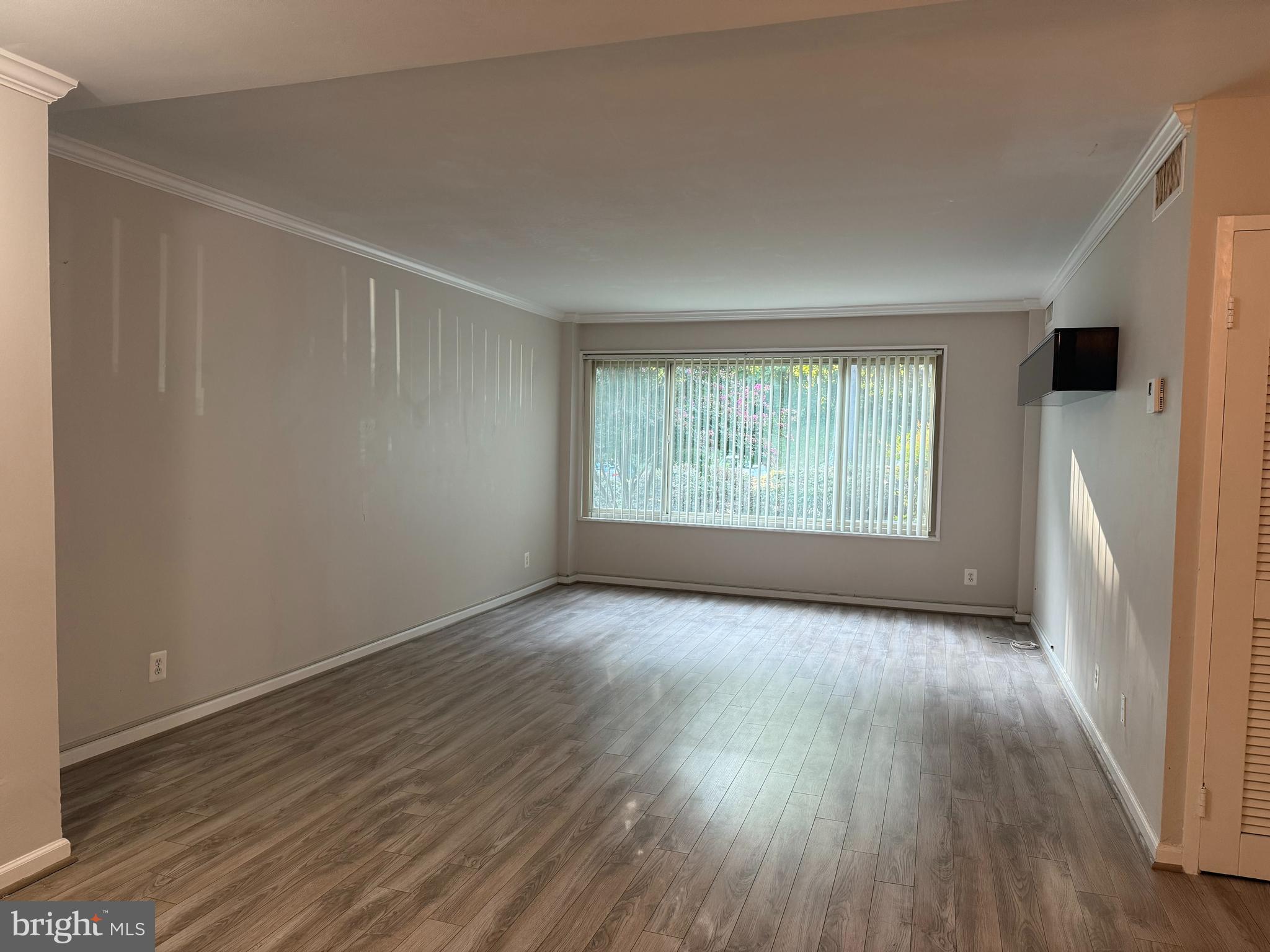 MAIN STREET GREEN - Residential Lease