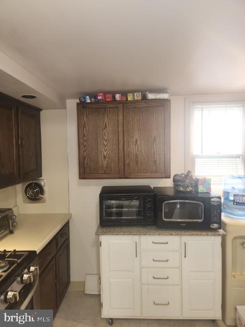 ABINGTON WOODS - Residential