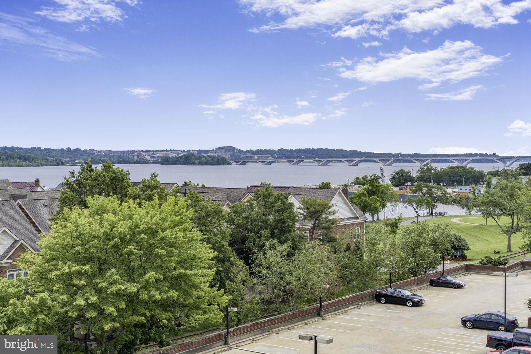 OLD TOWN - Residential