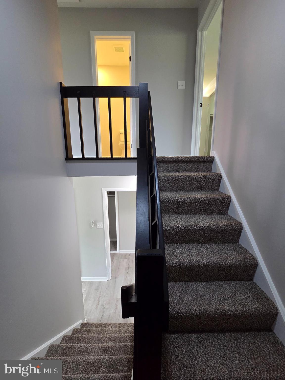 LAUREL SPRINGS - Residential