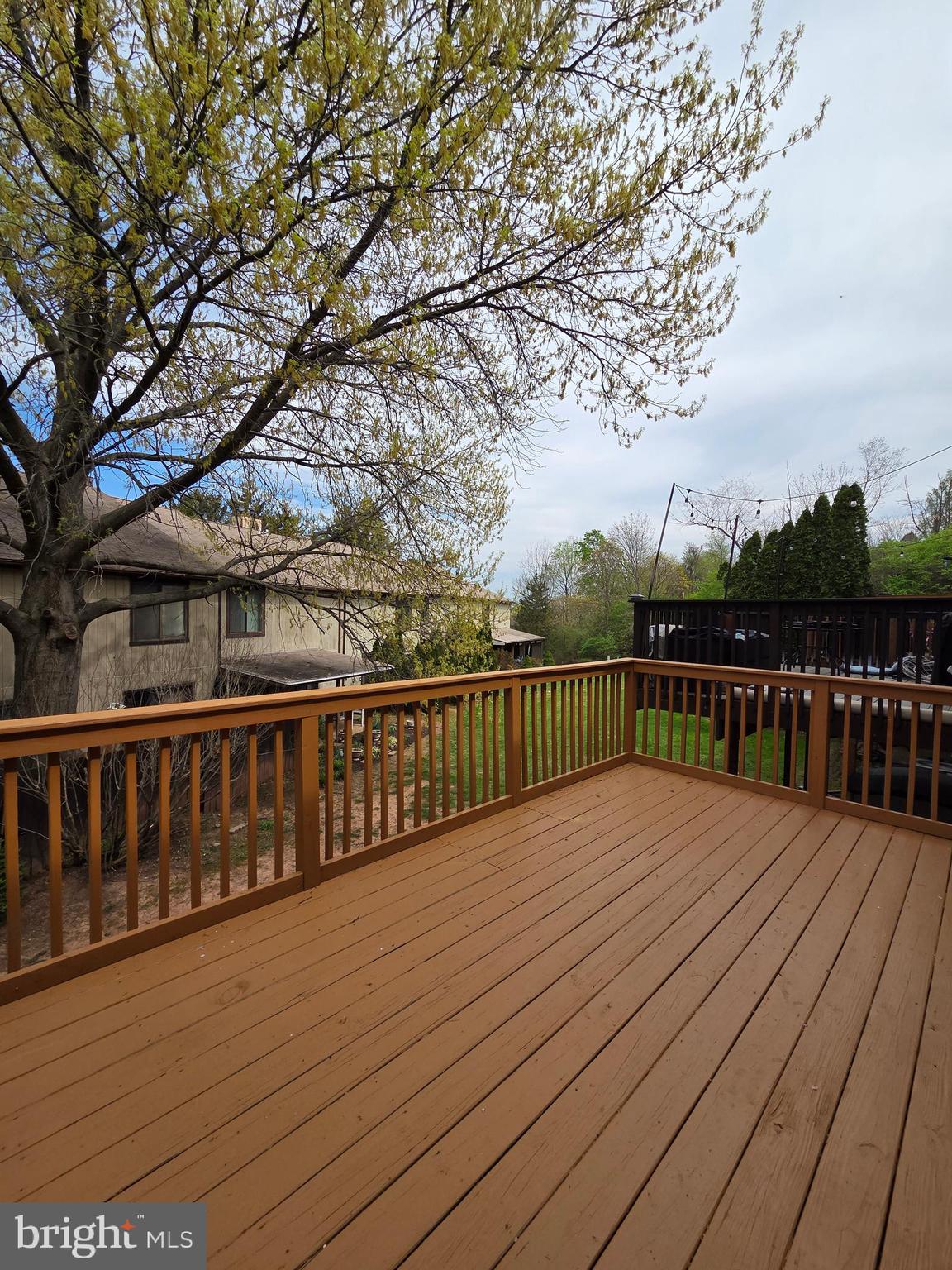 LAUREL SPRINGS - Residential