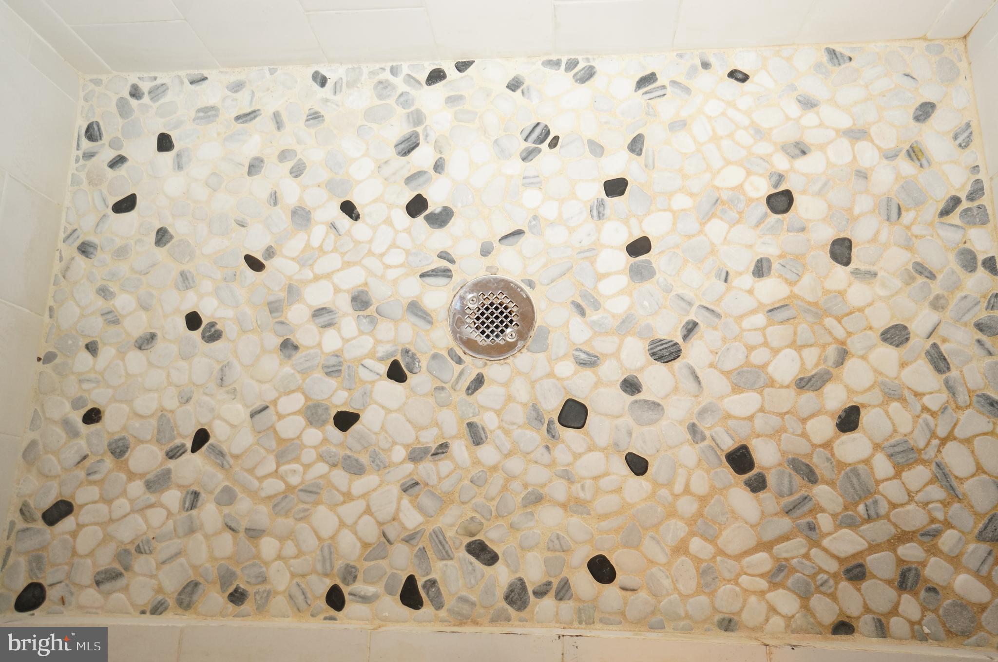 VILLAGE OF OWEN BROWN - Residential