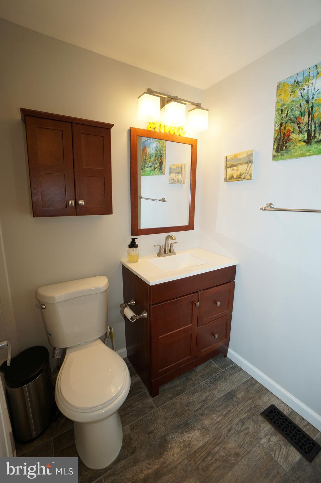 VILLAGE OF OWEN BROWN - Residential