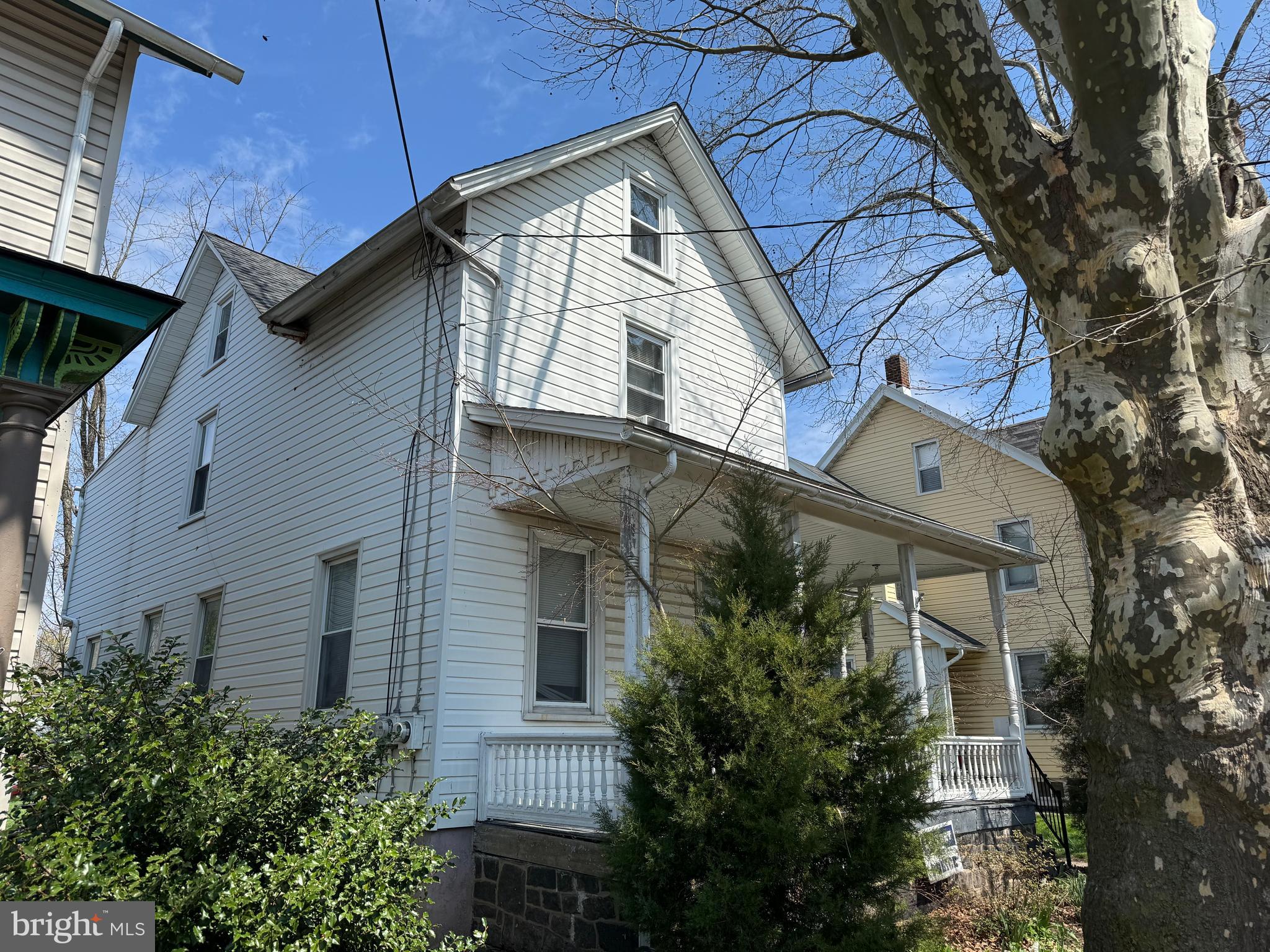 205 ERIE AVENUE