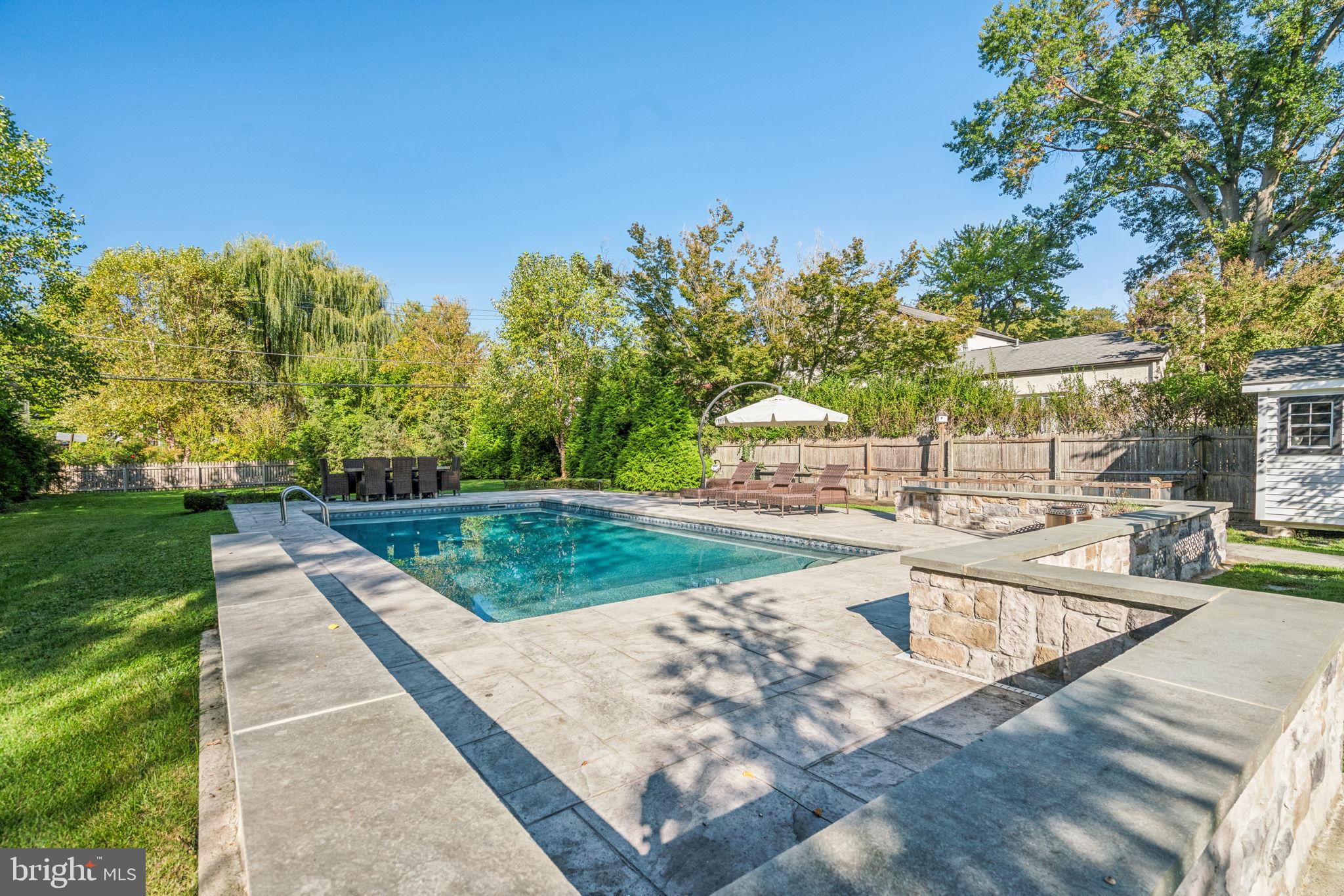 DEEPDALE - Residential