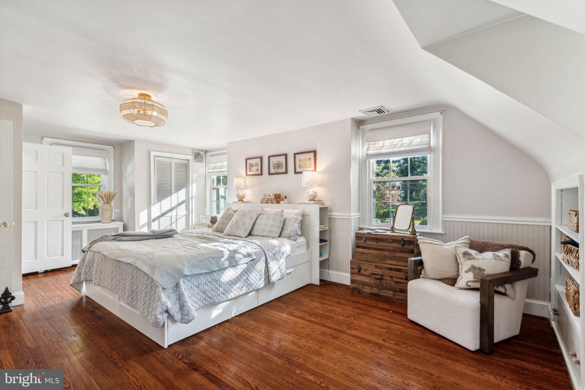 DEEPDALE - Residential