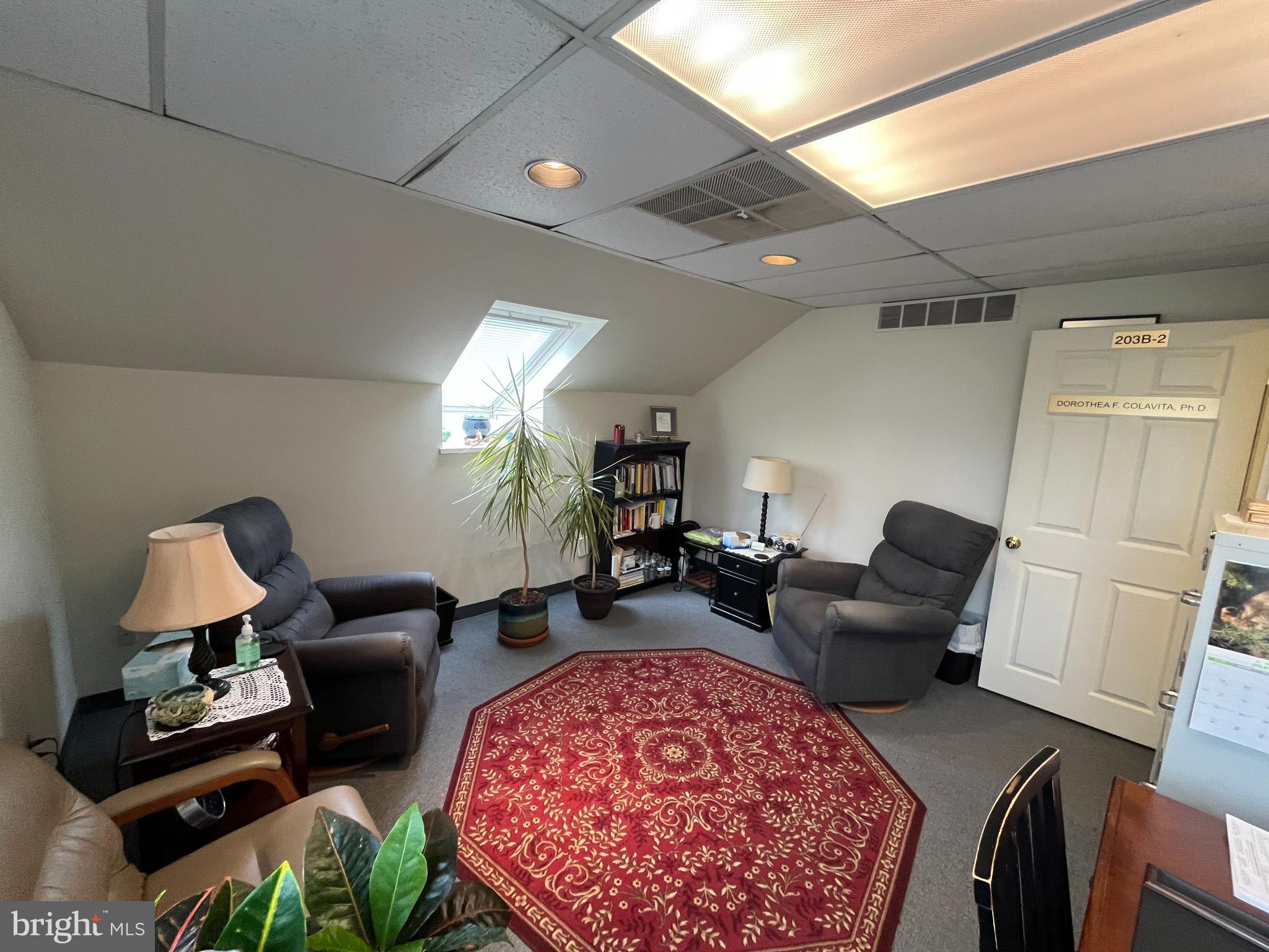 33 S DELAWARE AVENUE 203B-2