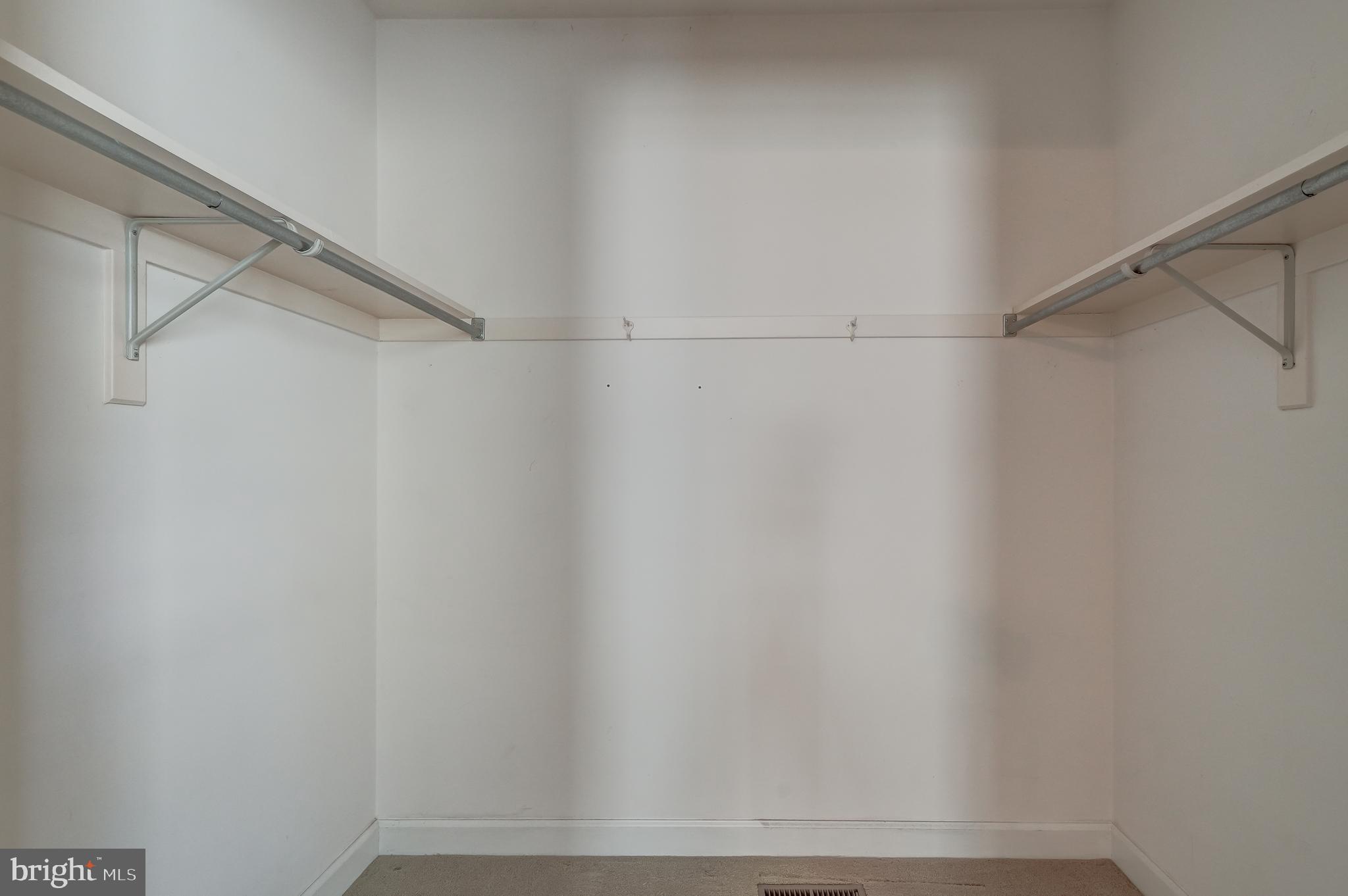 TANYARD - Residential