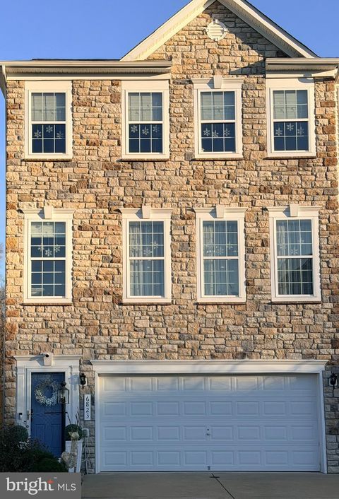 6823 BRYSON CIRCLE HAYMARKET VA 20169