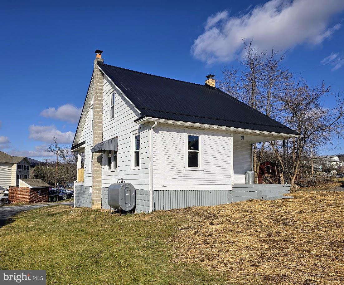 LEWISTOWN BORO - Residential