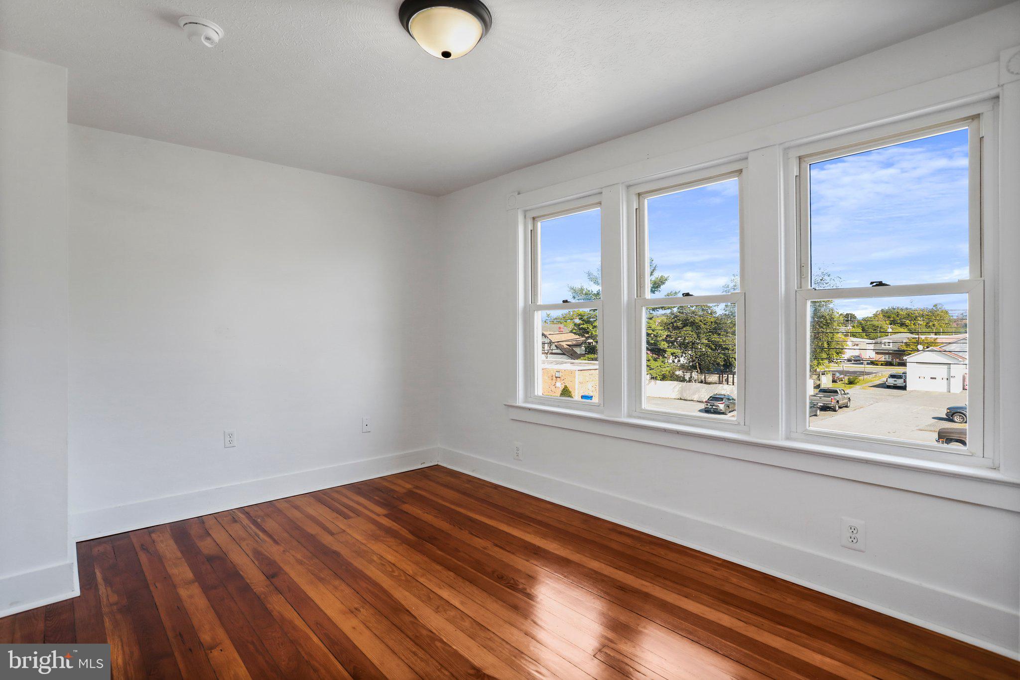 FRONT ROYAL & RIVERTON IMPROVEMENT CO. - Residential