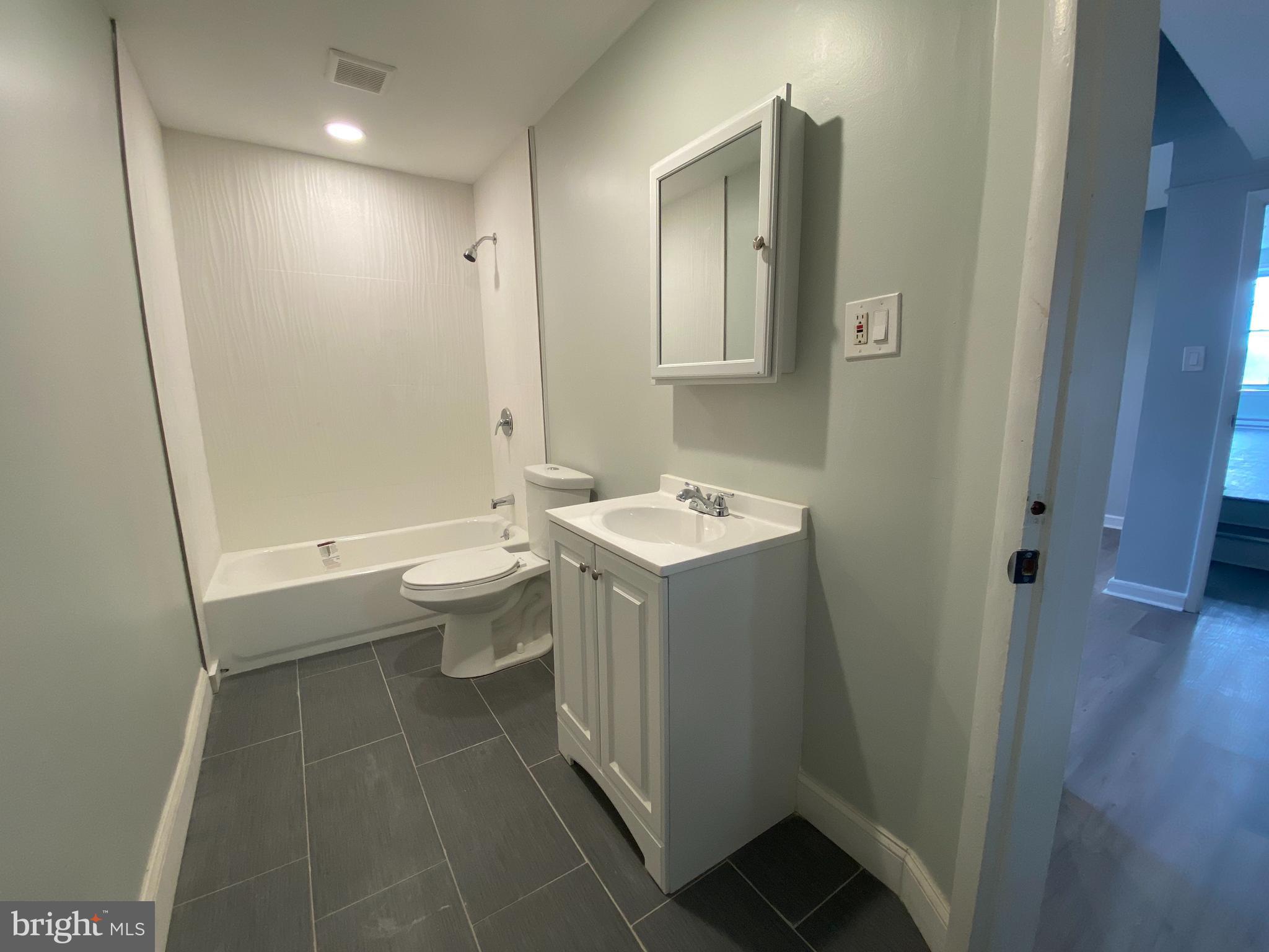 GERMANTOWN - Residential Lease