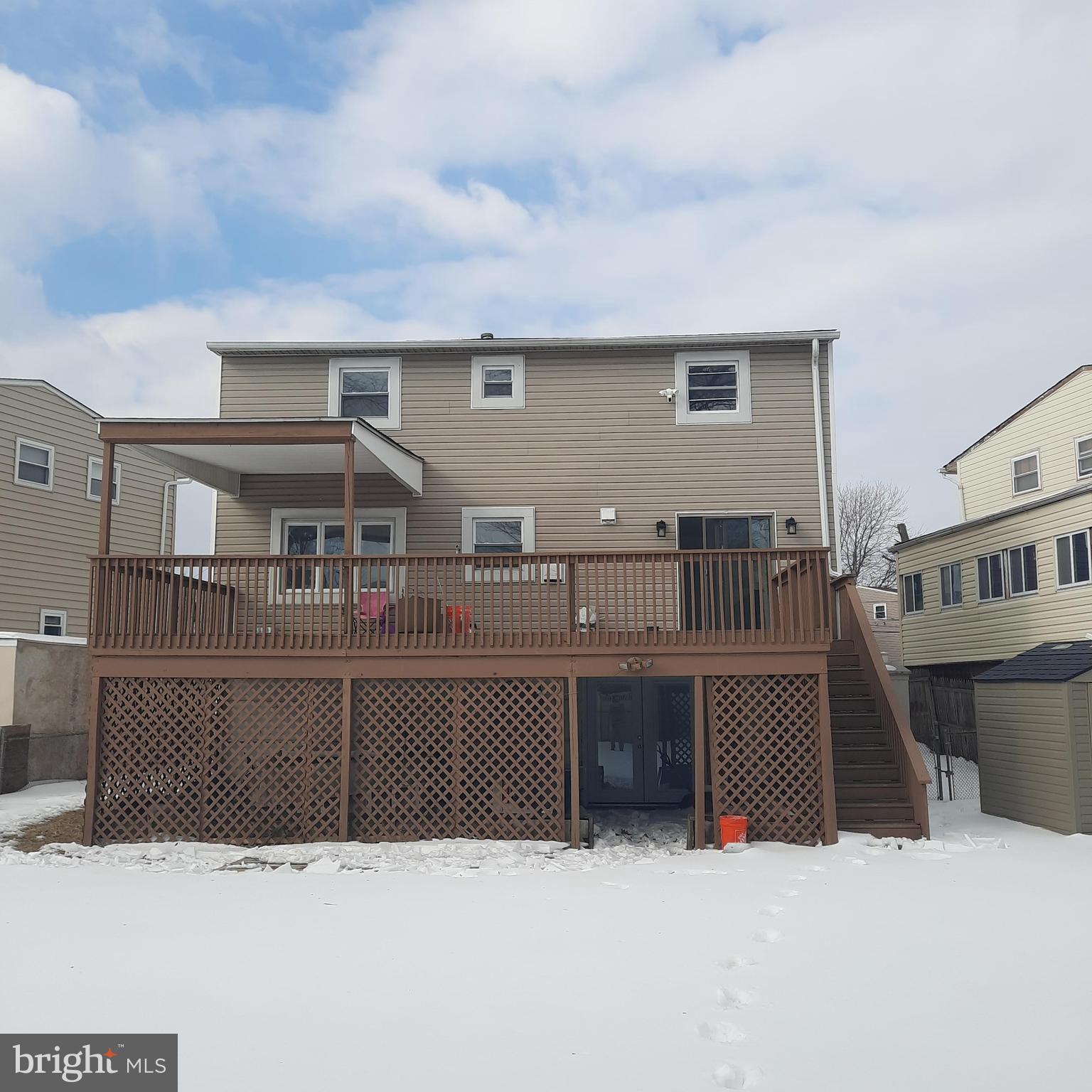 PHILADELPHIA (NORTHEAST) - Residential