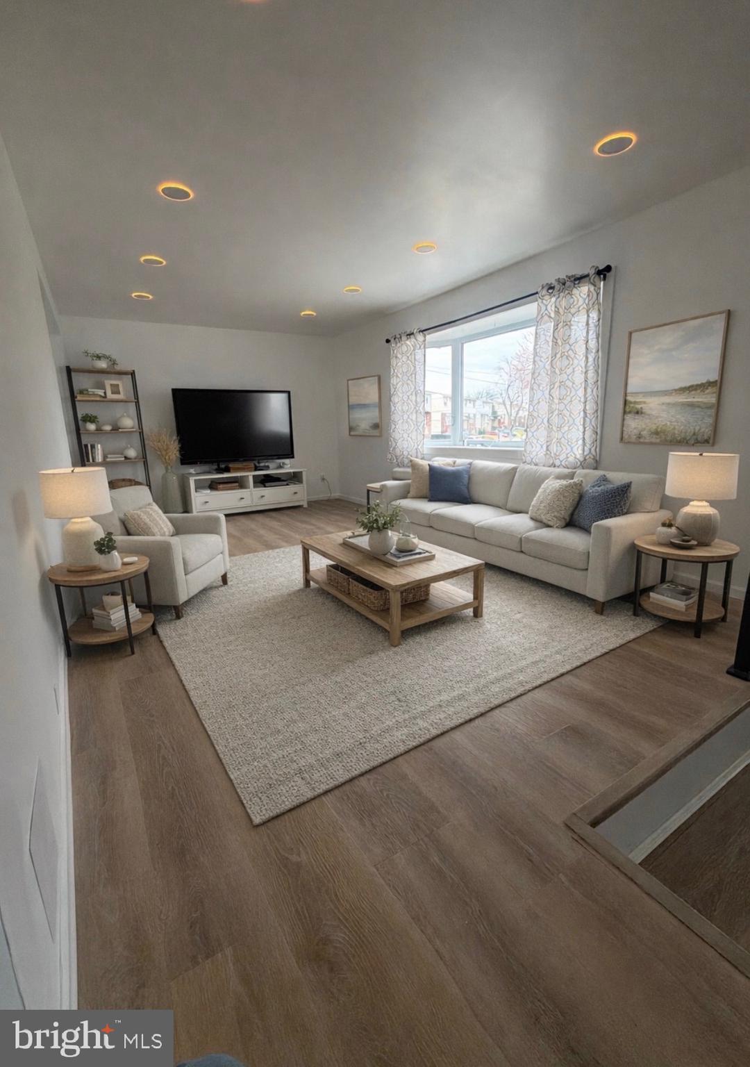 PHILADELPHIA (NORTHEAST) - Residential