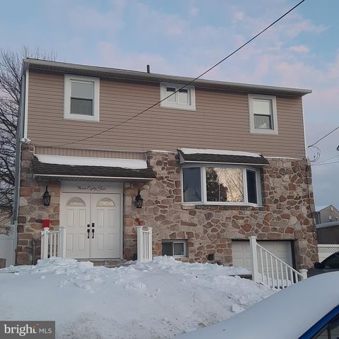 1984 KING ARTHUR ROAD PHILADELPHIA PA 19116