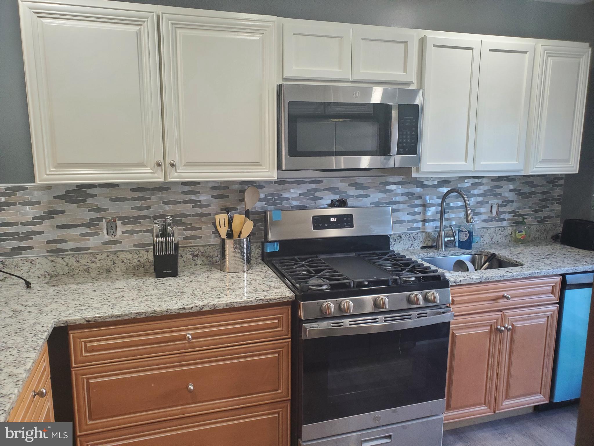 VININGS CONDO - Residential Lease