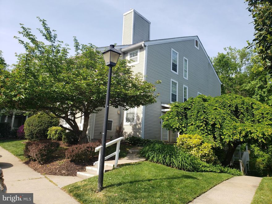 Welcome to 12100 Cardamom Dr, Woodbridge, VA 22192, an upgraded 3 level contemporary townhouse unit featuring 2 bedrooms and 2 full bathrooms in sought after Vinings Condominium, part of the Lake Ridge community. Upgrades include a renovated kitchen with granite countertops, plenty of cabinet space, stainless steel appliances, backsplash, new rigid core vinyl flooring throughout, two renovated bathrooms, and new light fixtures. This gorgeous townhouse offers an open space concept layout in the middle level. It has a kitchen with a pass through window next to a generous size dining room, a spacious living room featuring a wood burning fireplace and double height ceilings, a bedroom, a full bathroom, and a balcony. The upper level consists of a spacious master bedroom with a glass window overlooking at the living room area and a fully modern renovated full bathroom. It comes with two parking spaces. One is assigned (#95) and the other one is unassigned on a first come first serve basis. However, there is always available parking. Owner pays water, sewer, and trash through the condo fee. Tenant will be responsible for electric and gas. Tenant will have access to all amenities at the Lake Ridge Association which includes 5 pools and a spray ground, a boat ramp, community centers for rent, sports fields, playgrounds, fitness stations, and other outdoor recreational courts including tennis, pickleball, basketball, multi-use and volleyball.