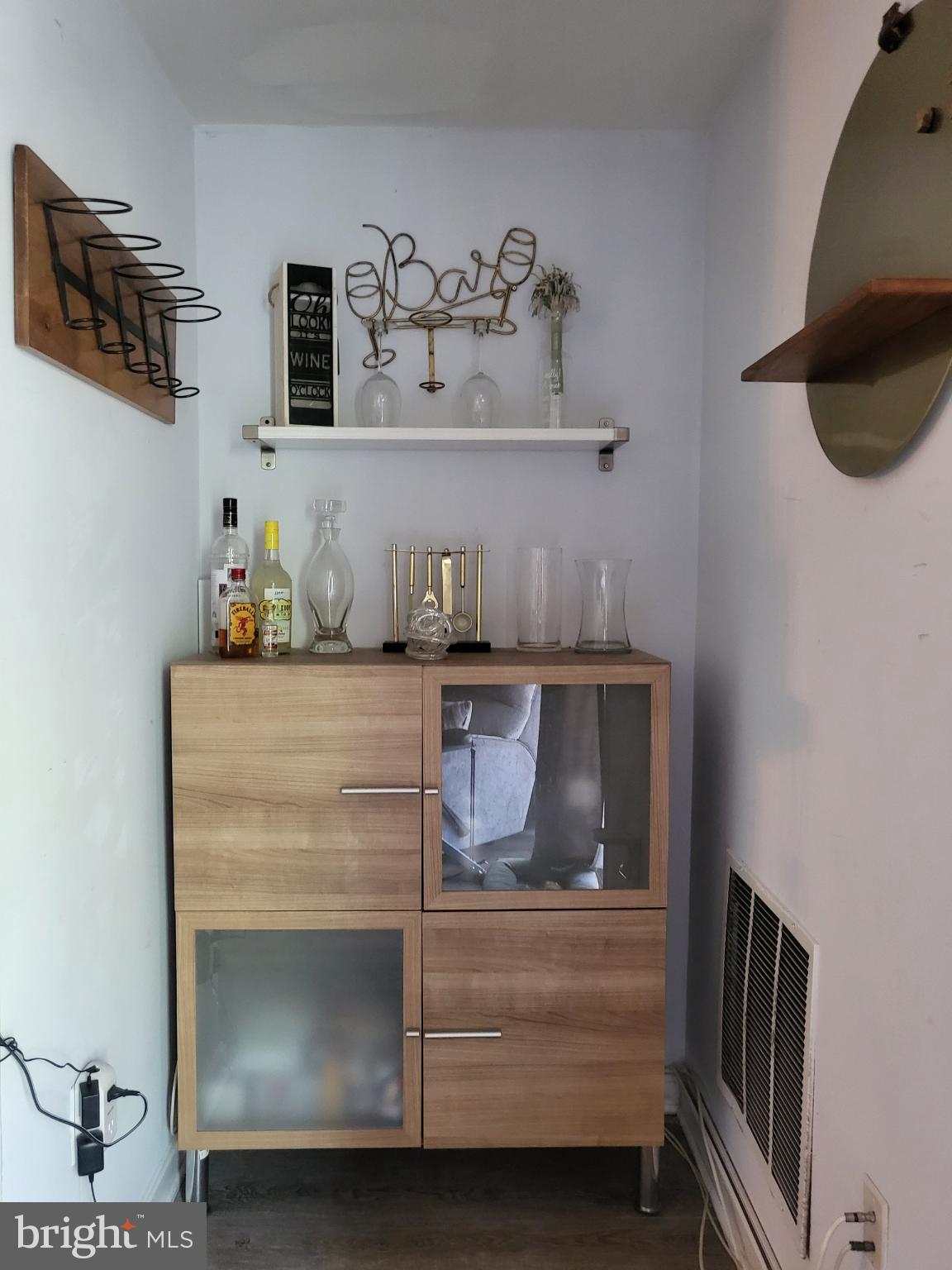 VININGS CONDO - Residential Lease