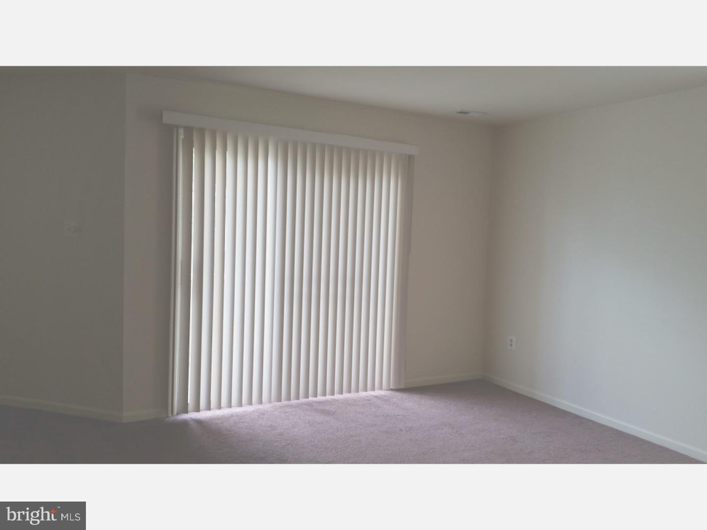 000 - Residential Lease