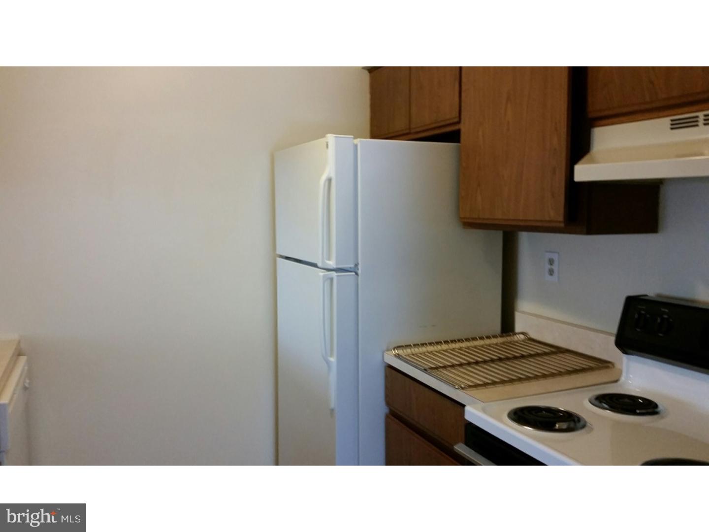 000 - Residential Lease