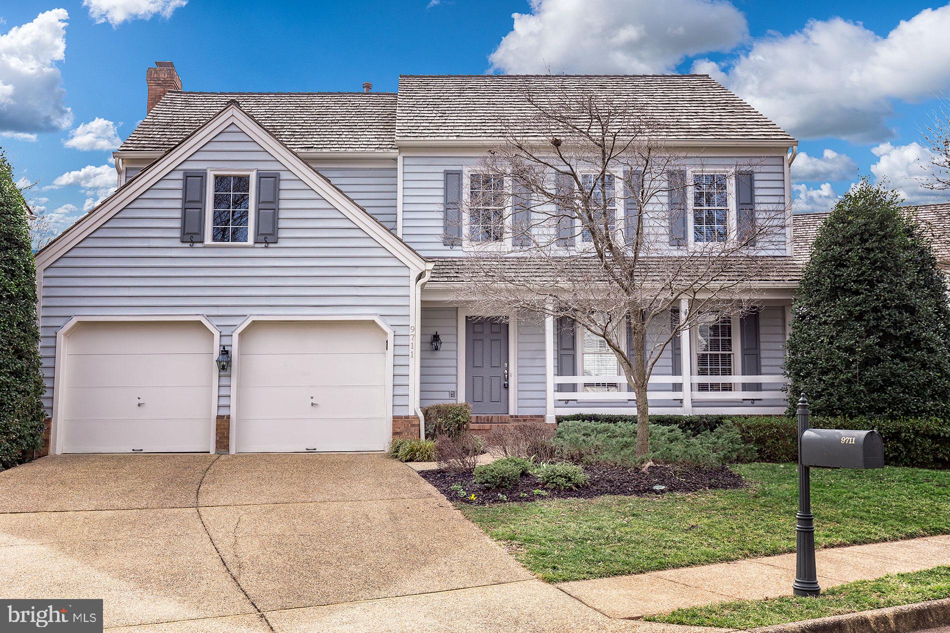 COURTHOUSE OAKS - Residential