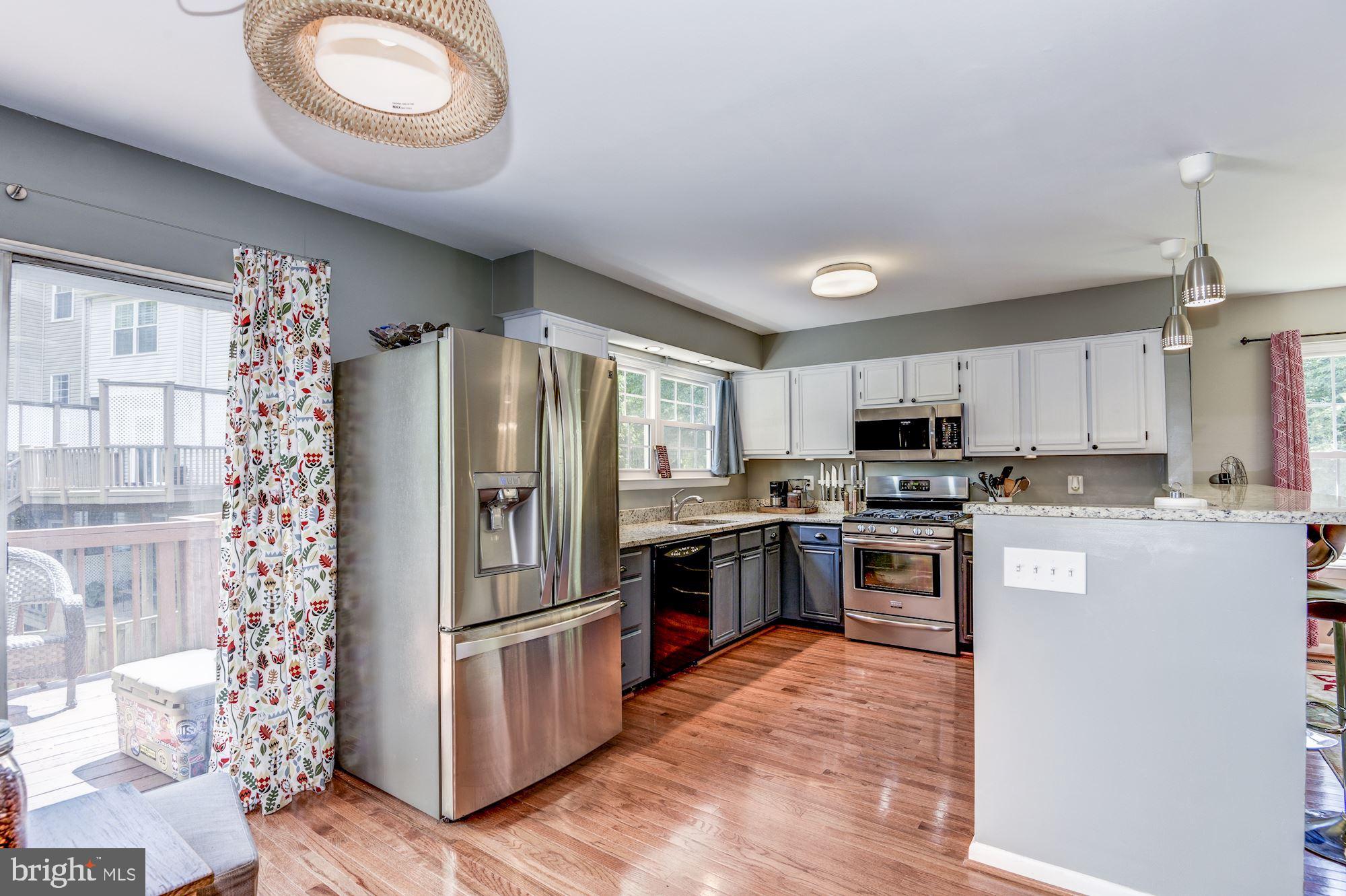 SOUTHERN OAKS - Residential