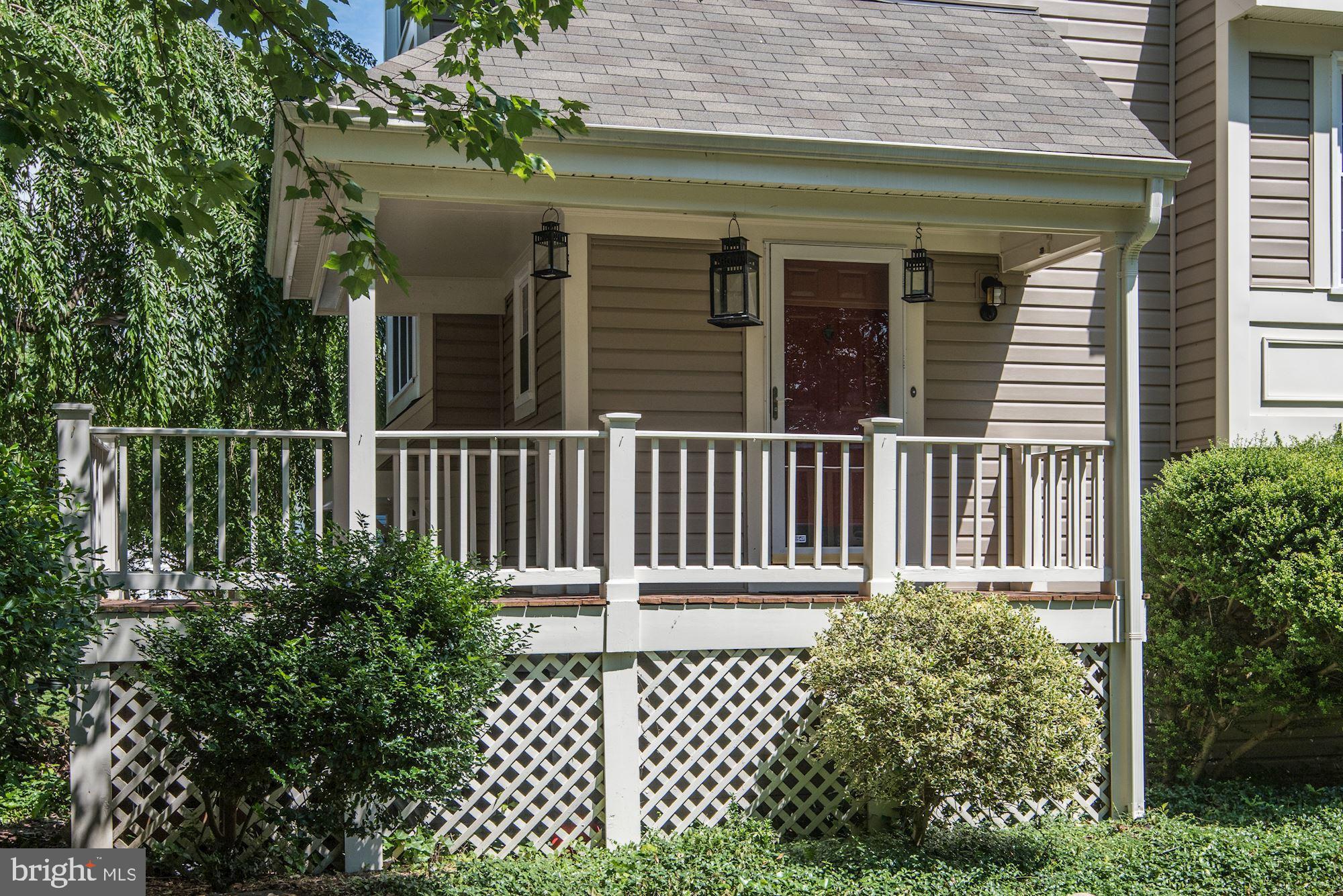 SOUTHERN OAKS - Residential